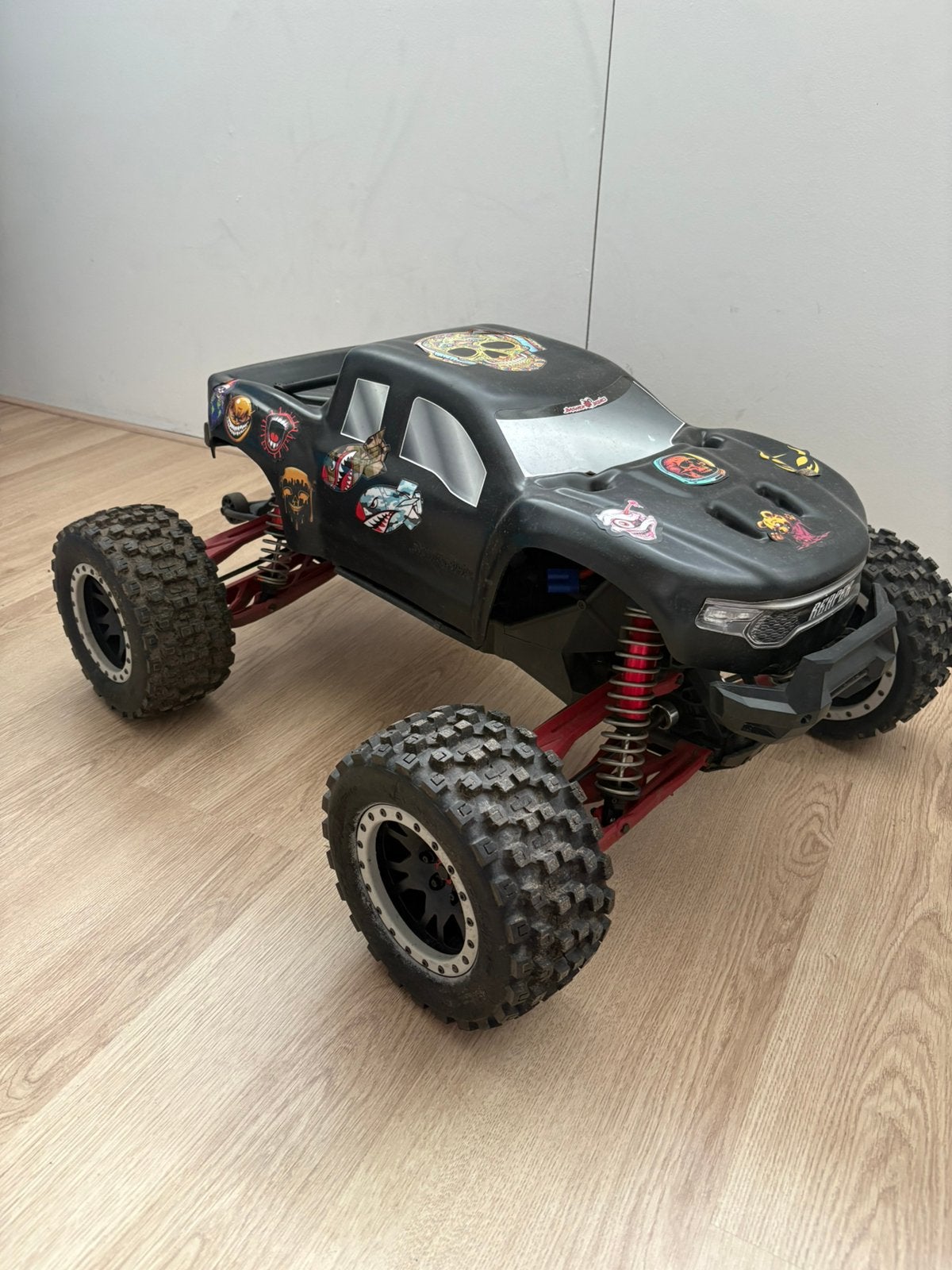 Traxxas Xmaxx compleet., Ophalen, Zo goed als nieuw, Auto offroad