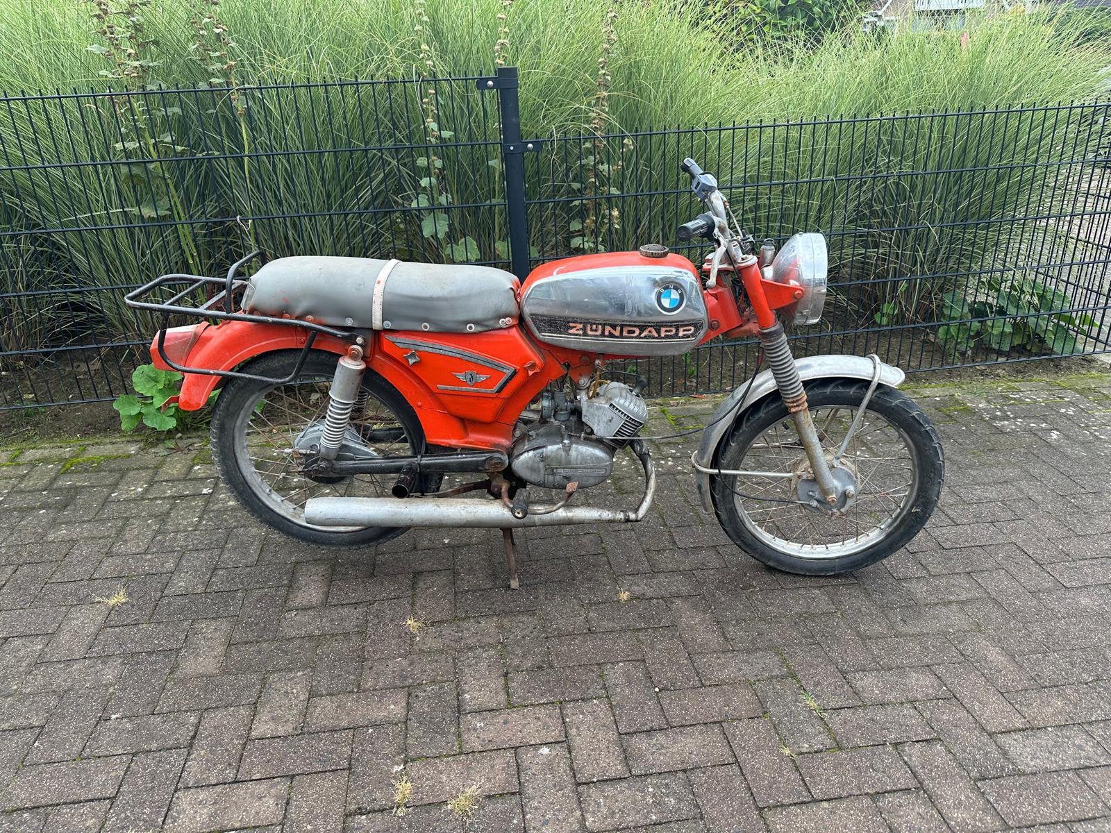 Zundapp ks-50 4 bak loopt goed, Fietsen en Brommers, Brommers | Zundapp, Ophalen, Zo goed als nieuw, Overige modellen