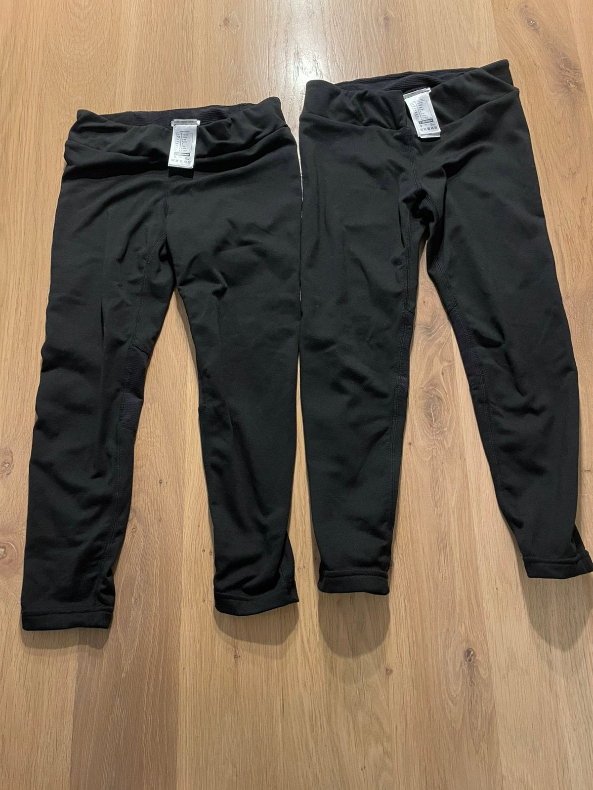Decathlon thermobroek 115-124 cm, 6 jaar, Overige merken, 100 tot 140 cm, Ophalen of Verzenden, Zo goed als nieuw
