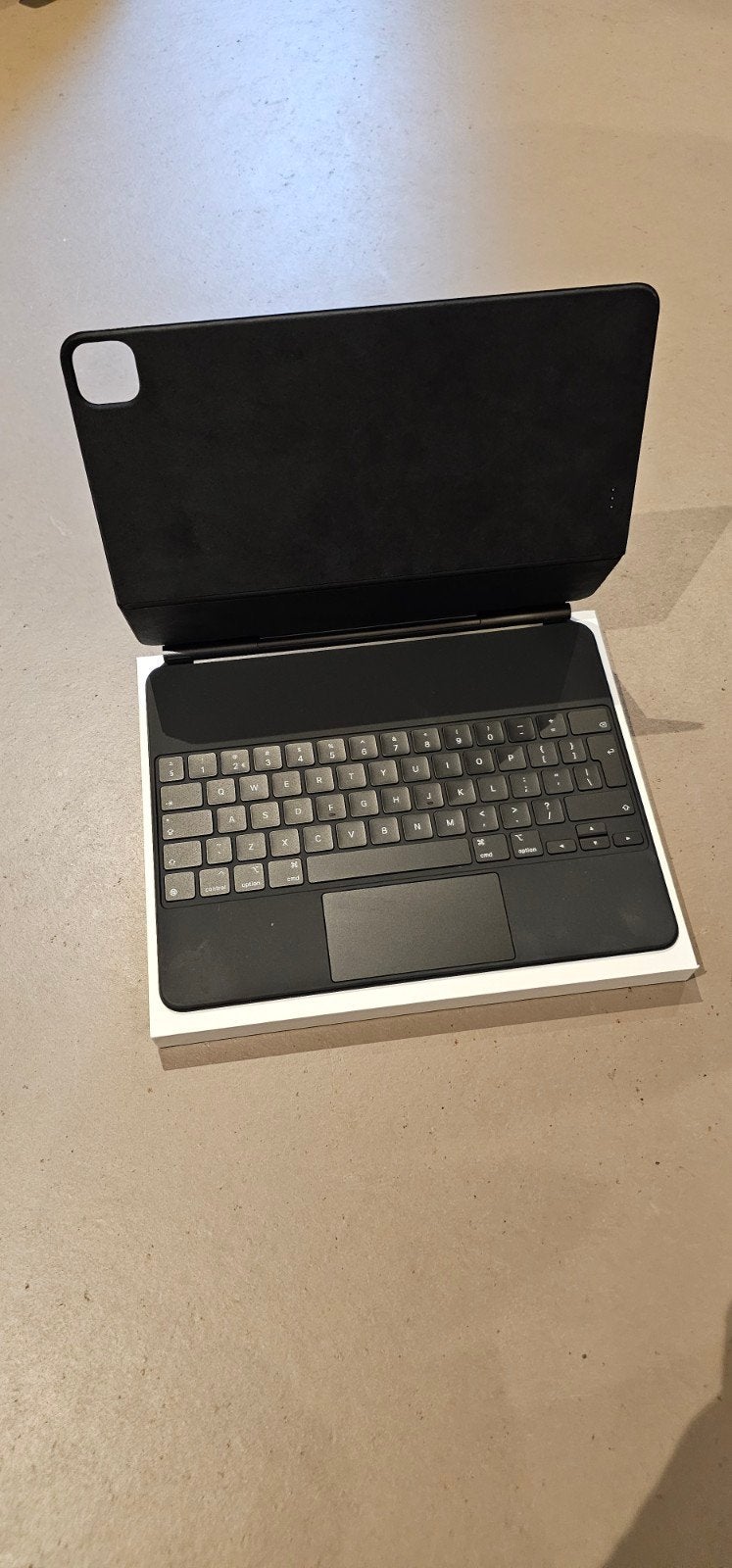 Apple Magic Keyboard voor iPad Pro 12.9 inch (nieuwstaat), Computers en Software, Apple iPads, Zwart, 12 inch, Ophalen of Verzenden