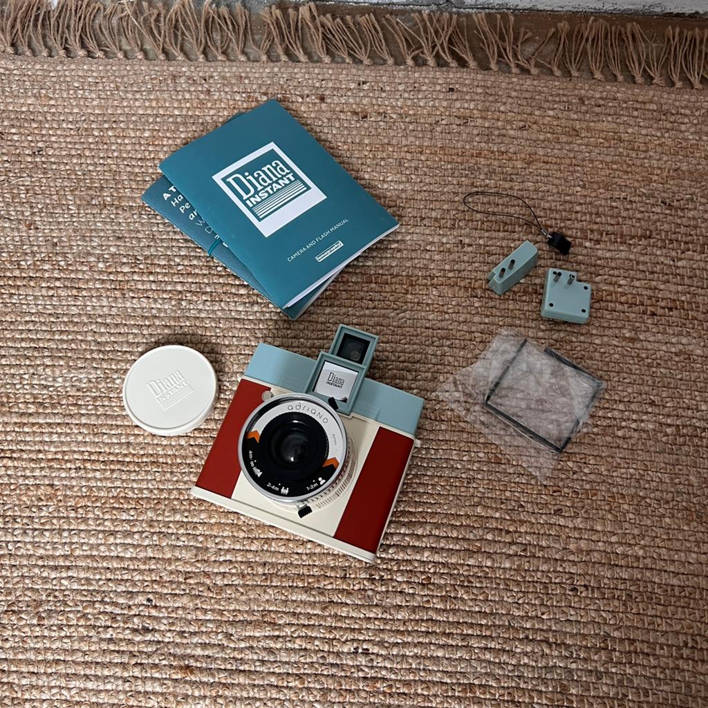 Lomography Diana Instant Square Adriano Camera, Audio, Tv en Foto, Fotocamera's Analoog, Ophalen of Verzenden, Zo goed als nieuw