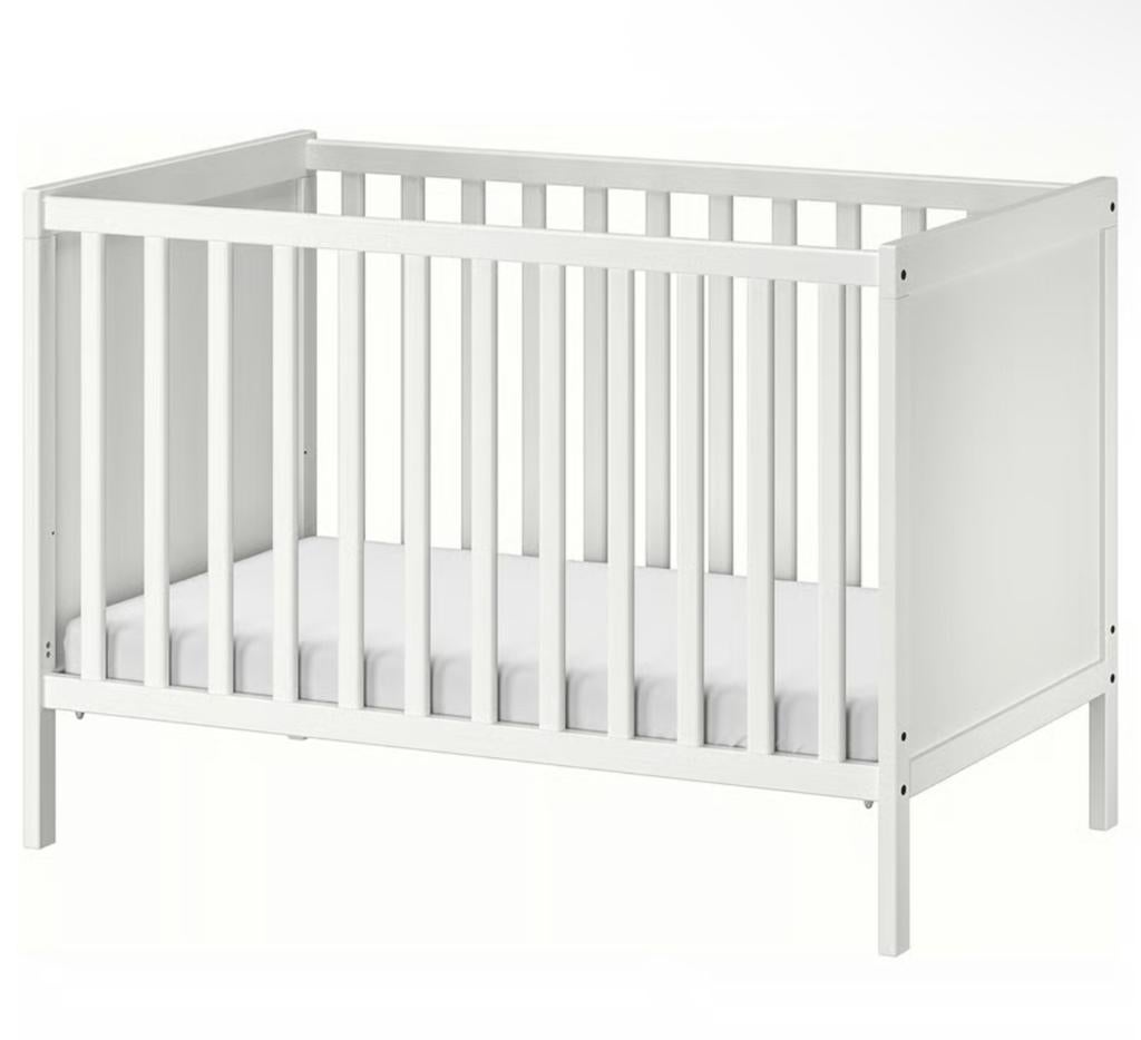 IKEA SUNDVIK Babybedje wit 60x120 cm, Ophalen, Zo goed als nieuw, Ledikant
