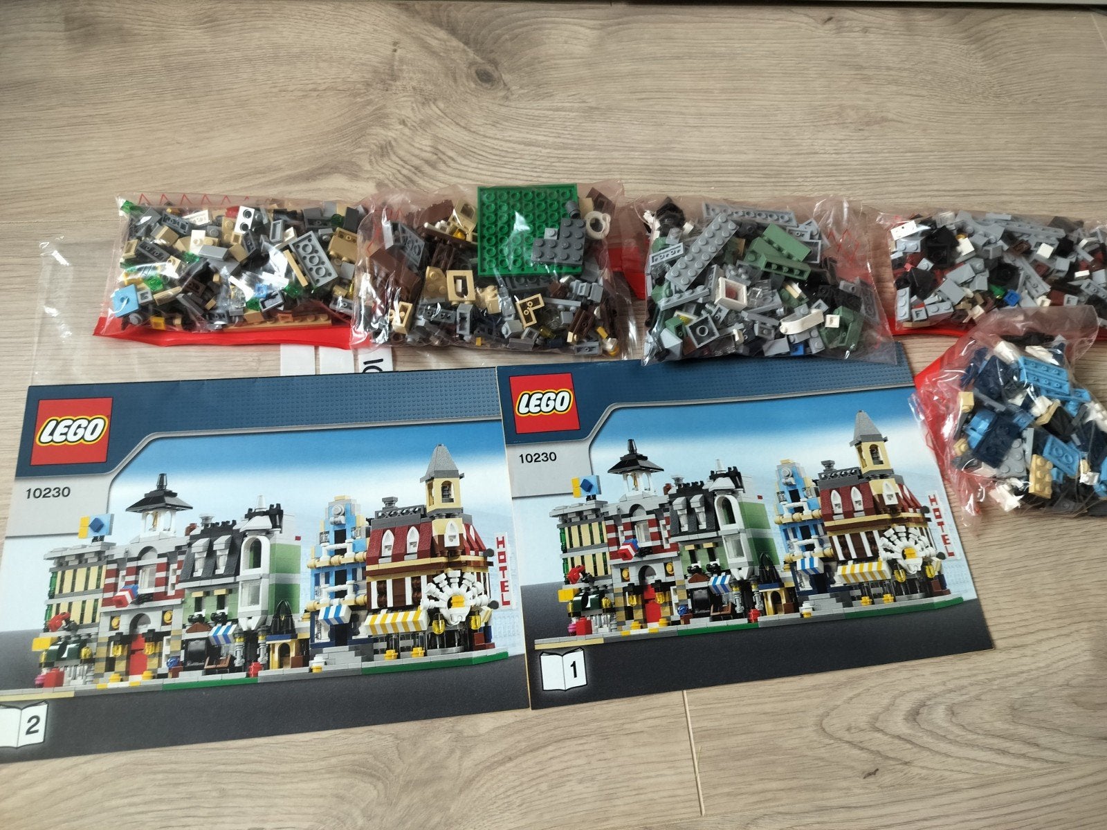 Lego Creator Expert 10230 Modulaire Gebouwen, Lego, Ophalen of Verzenden, Zo goed als nieuw, Inclusief instructies
