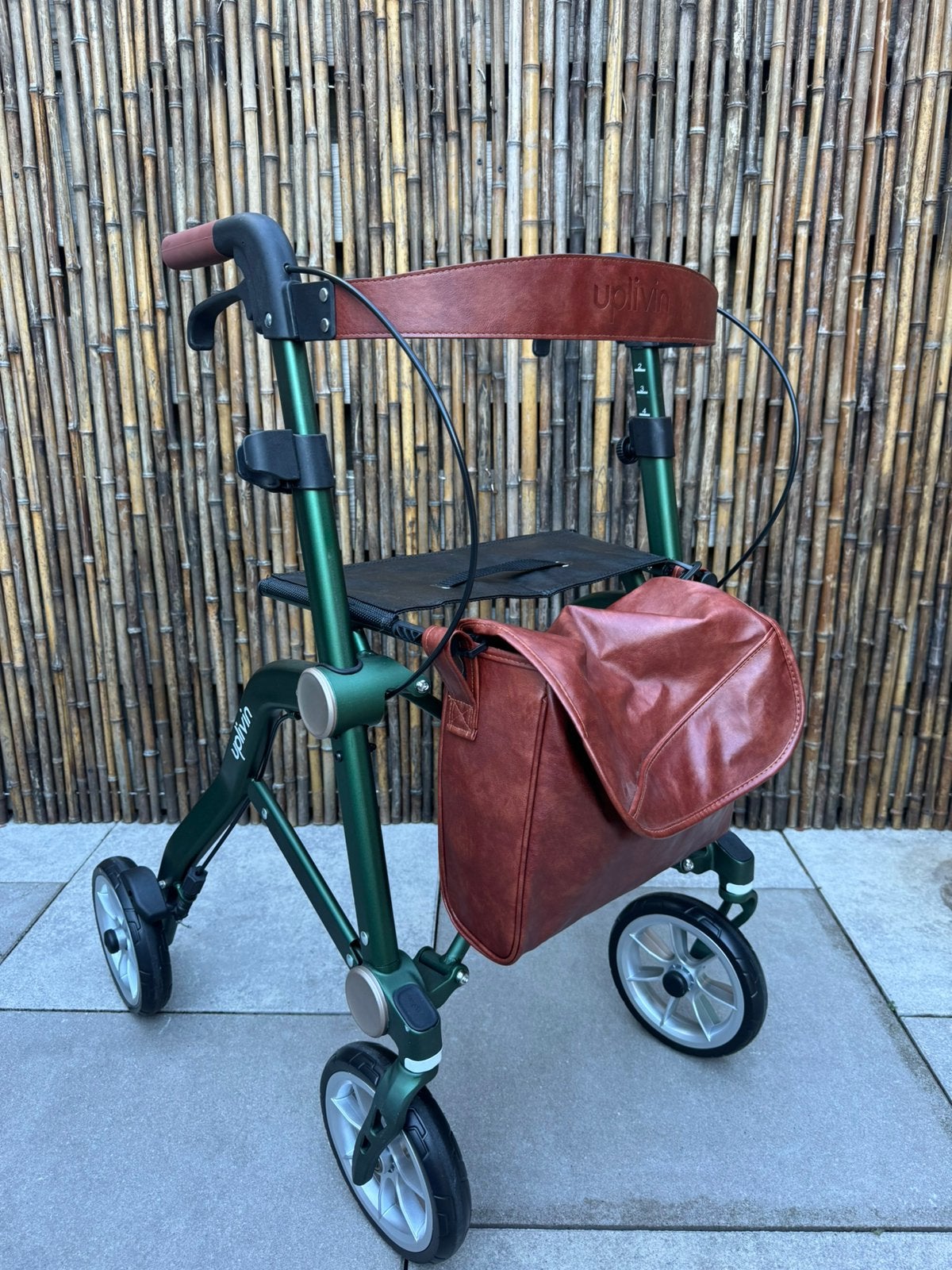 Rollator Uplivin Trive dubbel opvouwbaar NIEUW, Diversen, Ophalen, Lichtgewicht, Zo goed als nieuw