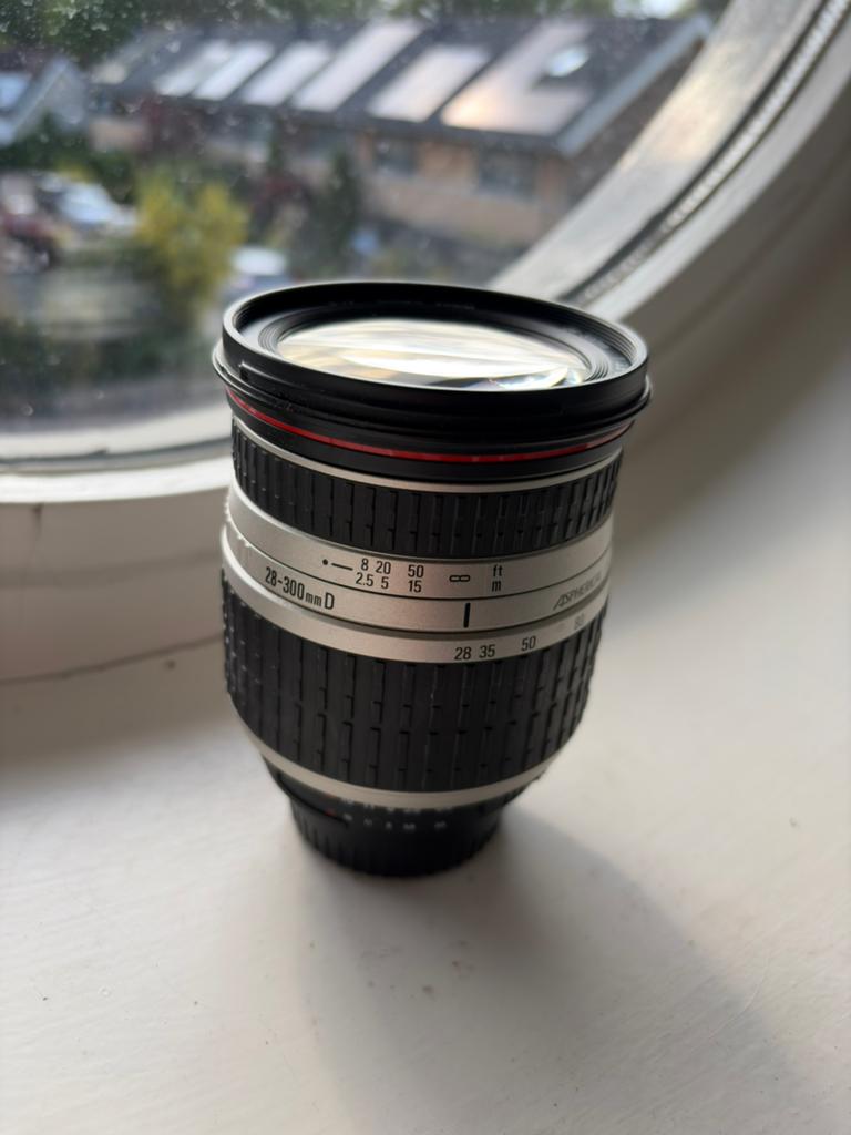 Sigma 28-300mm zoomlens - Nikon mount, Ophalen of Verzenden, Telelens