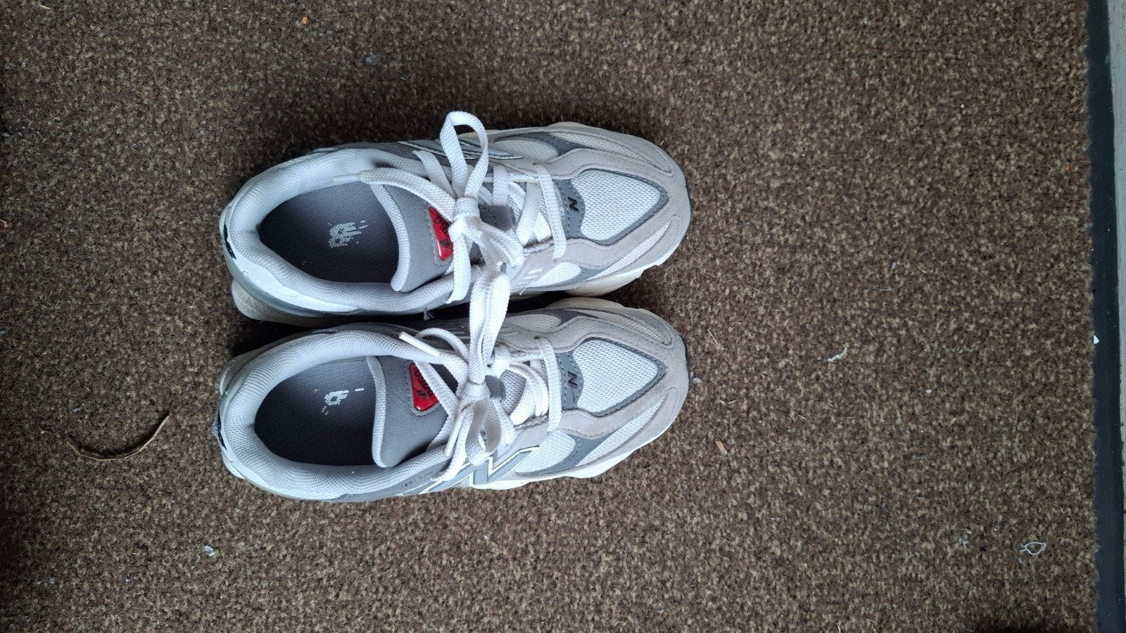 New Balance 9060 Sneakers - Grijs/Wit maat 35, New Balance, Ophalen of Verzenden, Grijs, Sneakers of Gympen