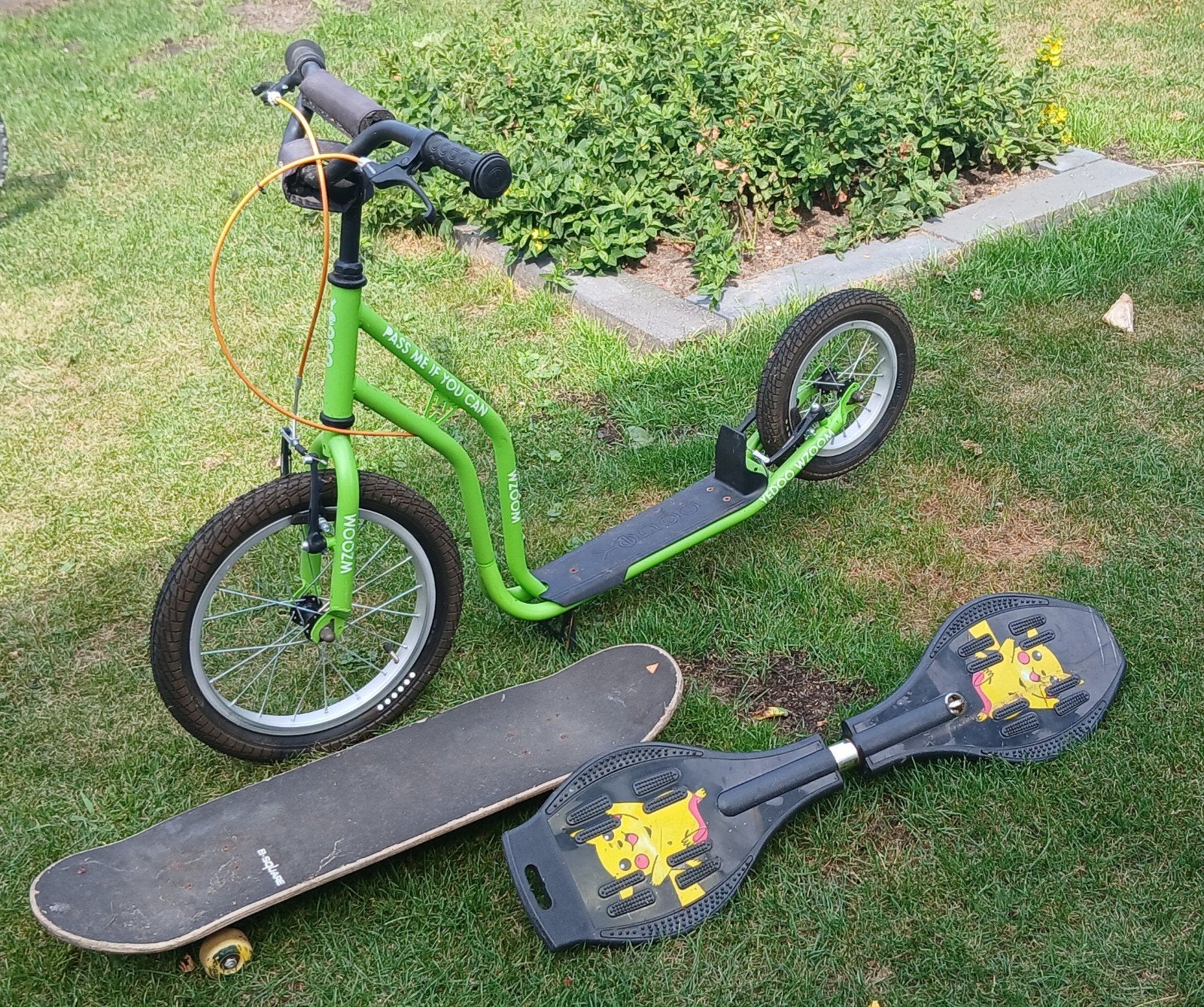 Kinderstep, skateboard en Pokemon skateboard, Ophalen, Gebruikt, Gewone step