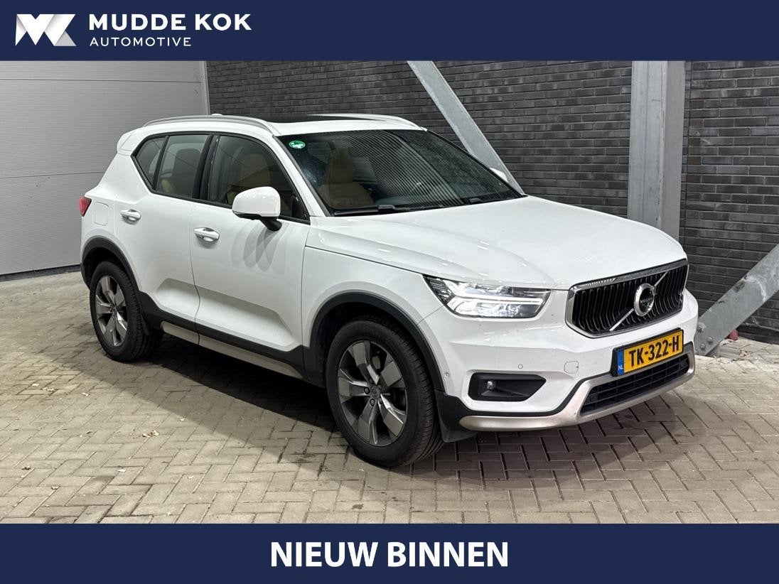 Volvo XC40 2.0 T4 Momentum | Harman/Kardon | Panoramadak | 3, Auto's, 15 km/l, Euro 6, 1969 cc, Wit