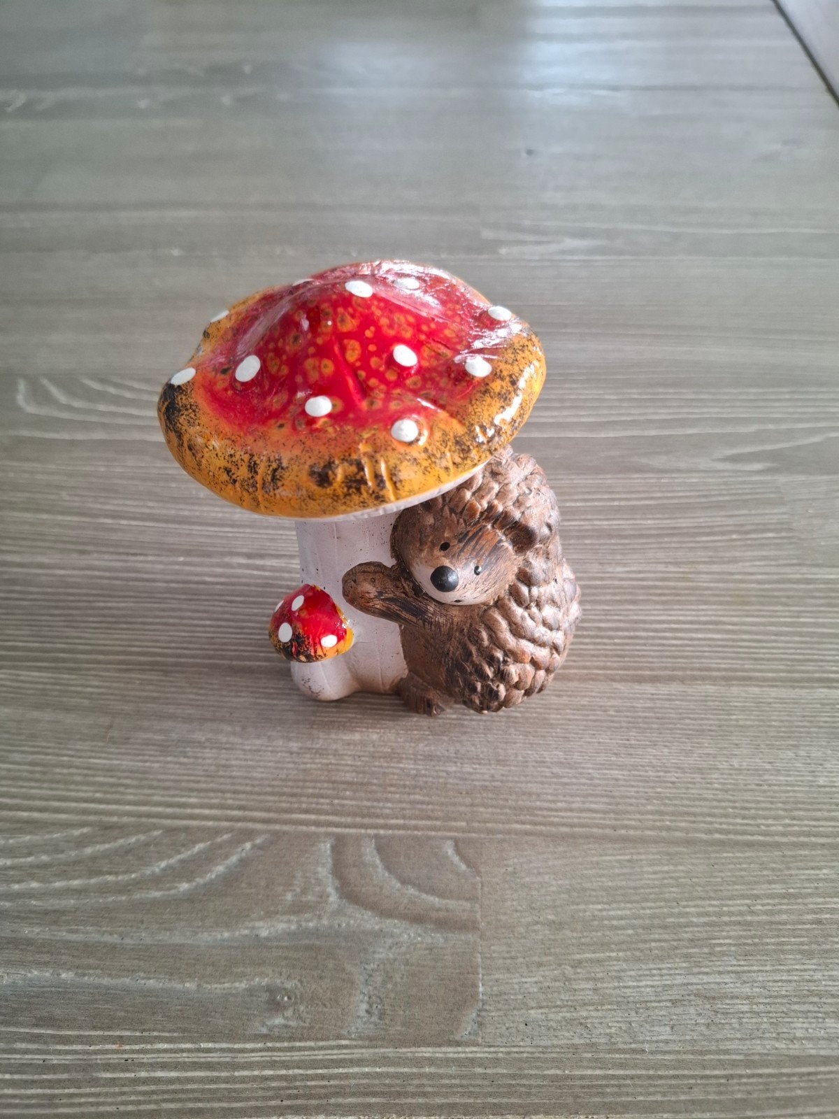 Nieuw decoratief egelbeeldje met paddenstoel Intratuin, Meerkleurig, Nieuw, Ophalen of Verzenden, Landelijk