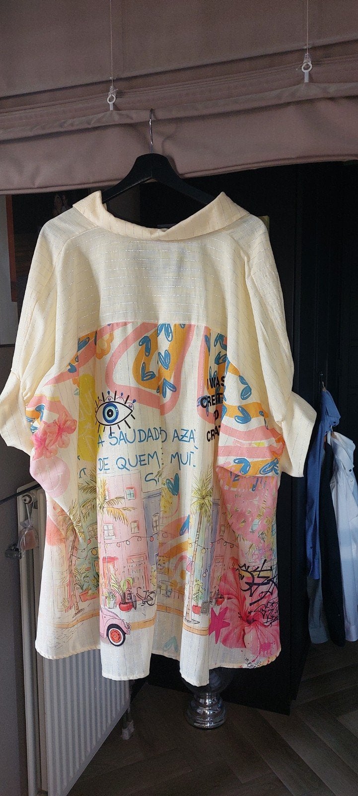 Blouse/ strandjurk met vrolijke print. NIEUW., Made in Italy, Meerkleurig, Nieuw, Ophalen of Verzenden