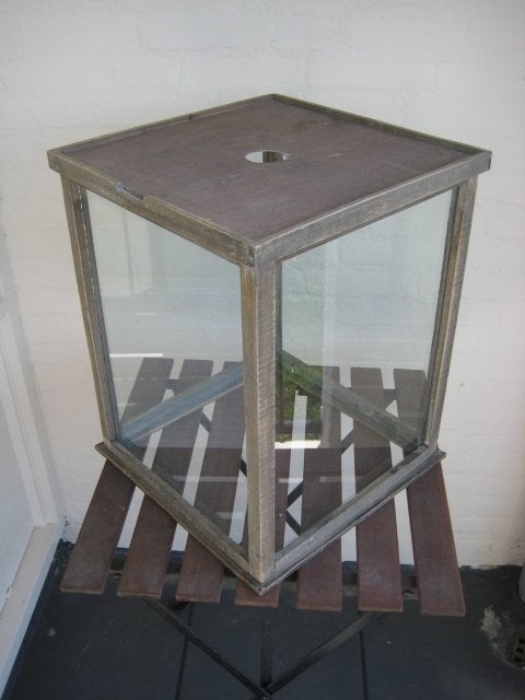 Vitrine box / stolp design kunst, Ophalen, Gebruikt