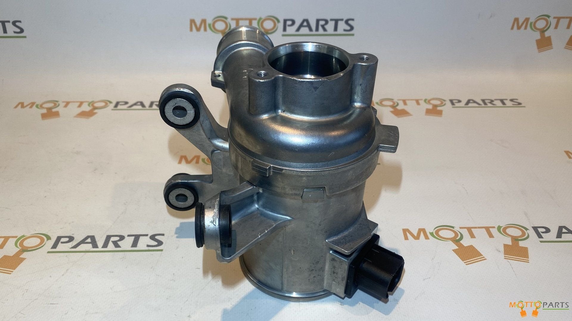 Mercedes M274 E16 motor Koelvloeistofpomp A2742002700, Gebruikt, -, -, Ophalen of Verzenden