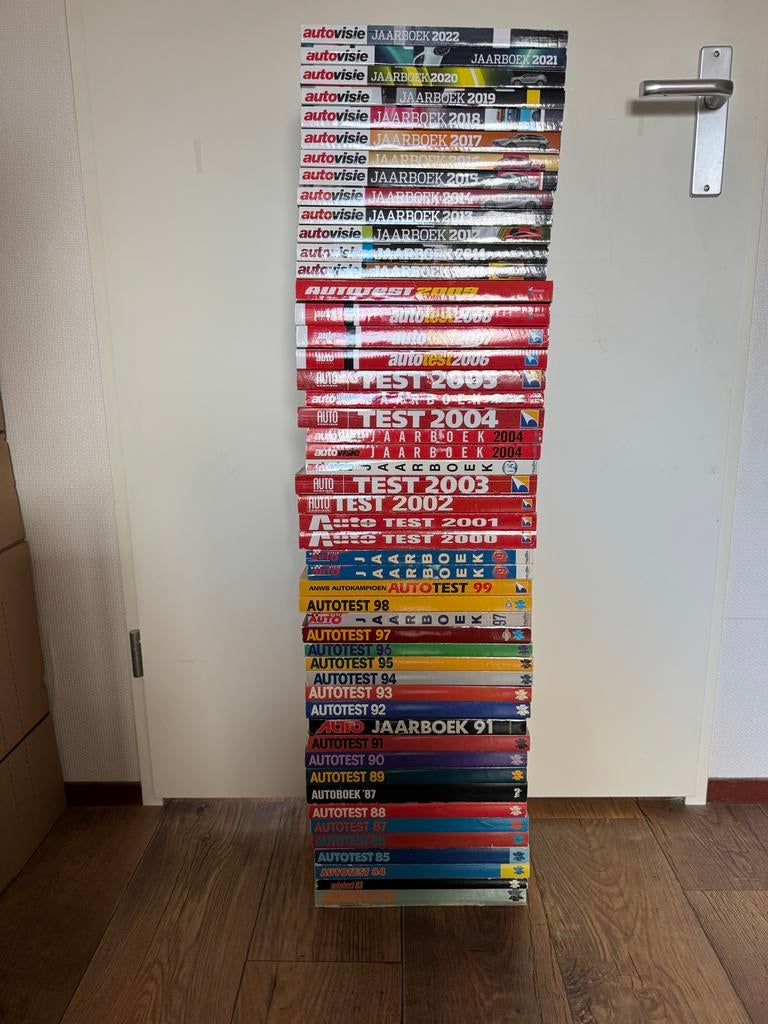 Complete jaargangen autojaarboeken 1981-2022 (excl. 1982), Boeken, Auto's | Boeken, Ophalen, Zo goed als nieuw, Algemeen