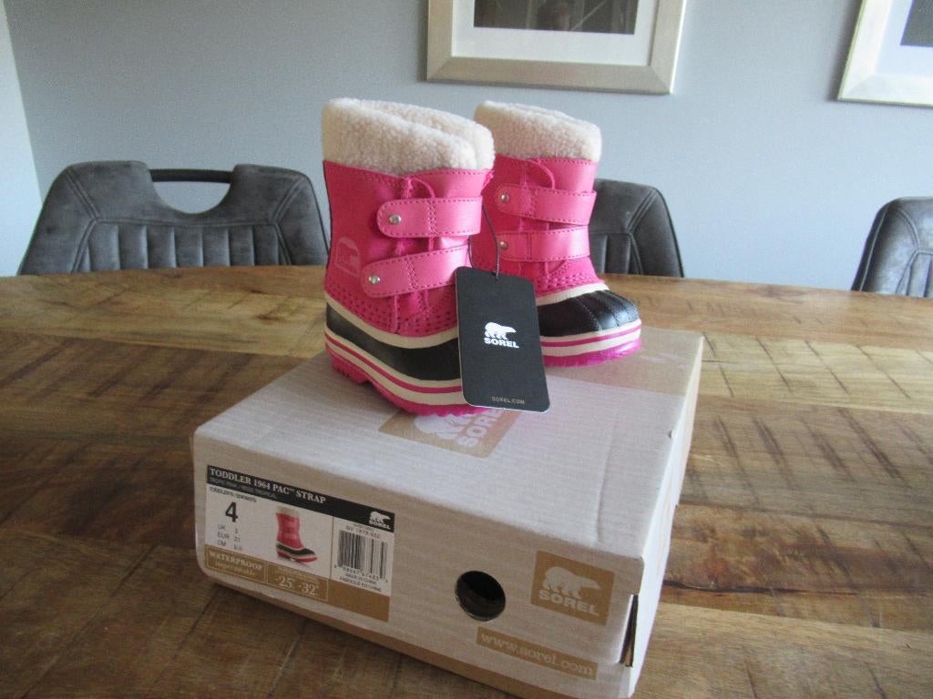Nieuwe snowboots Sorel Roze Toddler 1964 Pac Strap maat 21, Kinderen en Baby's, Jongen of Meisje, Nieuw, Ophalen of Verzenden