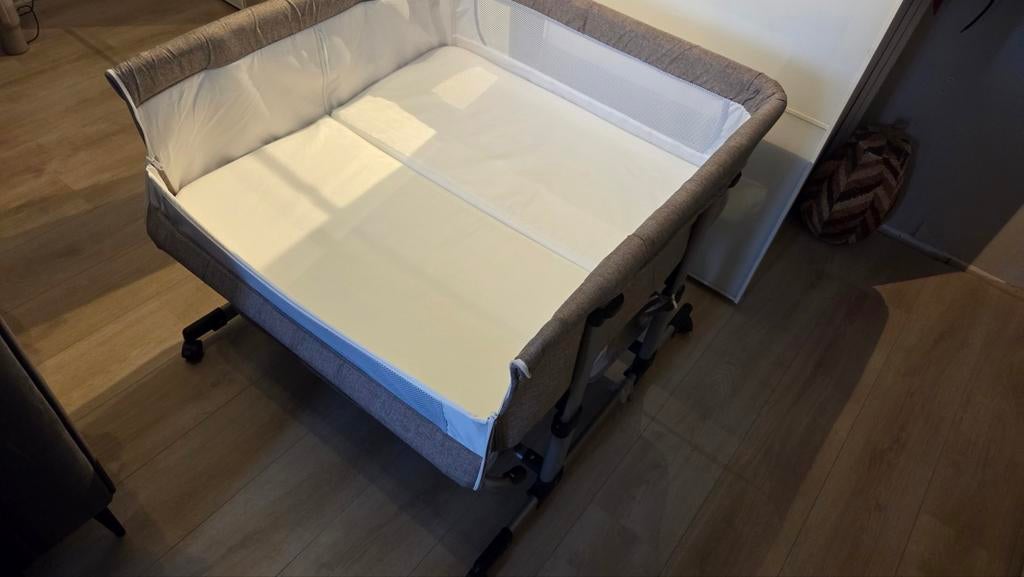 Co-sleeper tweelingbedje, Kinderen en Baby's, Ophalen, Zo goed als nieuw, Box, Bedje of Wieg