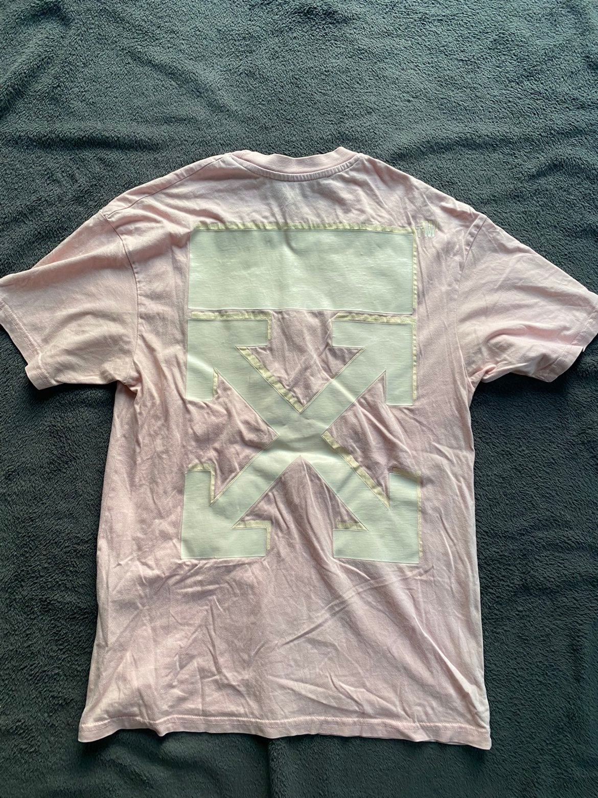 Off-White White Arrow Pink Tee, Kleding | Heren, T-shirts, Zo goed als nieuw, Maat 48/50 (M), Roze, Ophalen of Verzenden