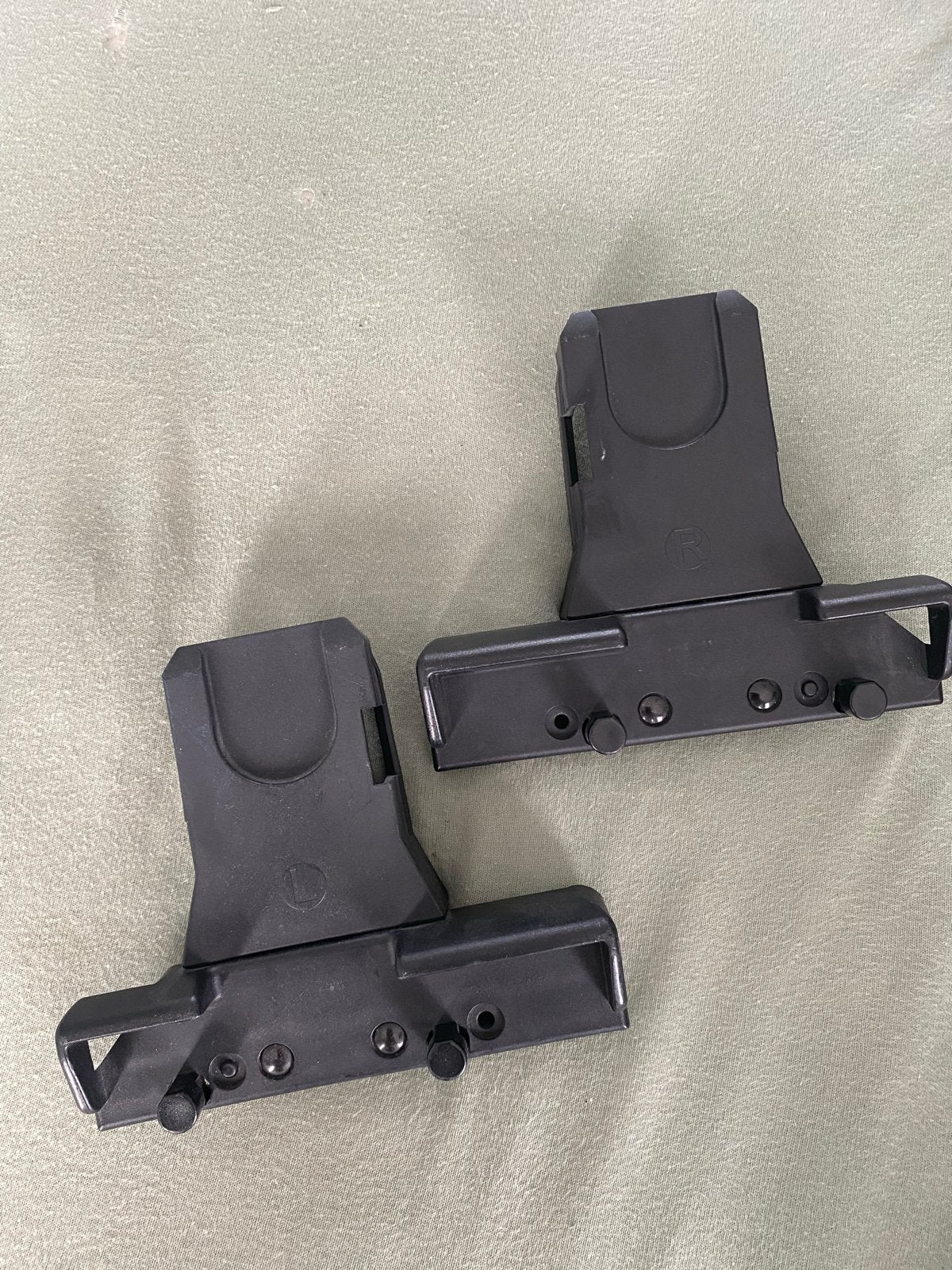 Adapters voor maxicosi op Mutsy kinderwagen, Gebruikt, Met autostoeltje, Ophalen, Kinderwagen