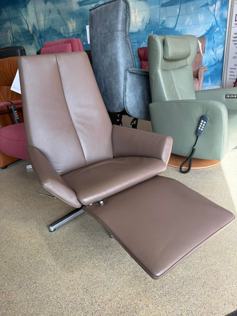 Gealux Nova relax fauteuil, Ophalen of Verzenden, Zo goed als nieuw, Leer, Ruim 100 kort gebruikte modellen