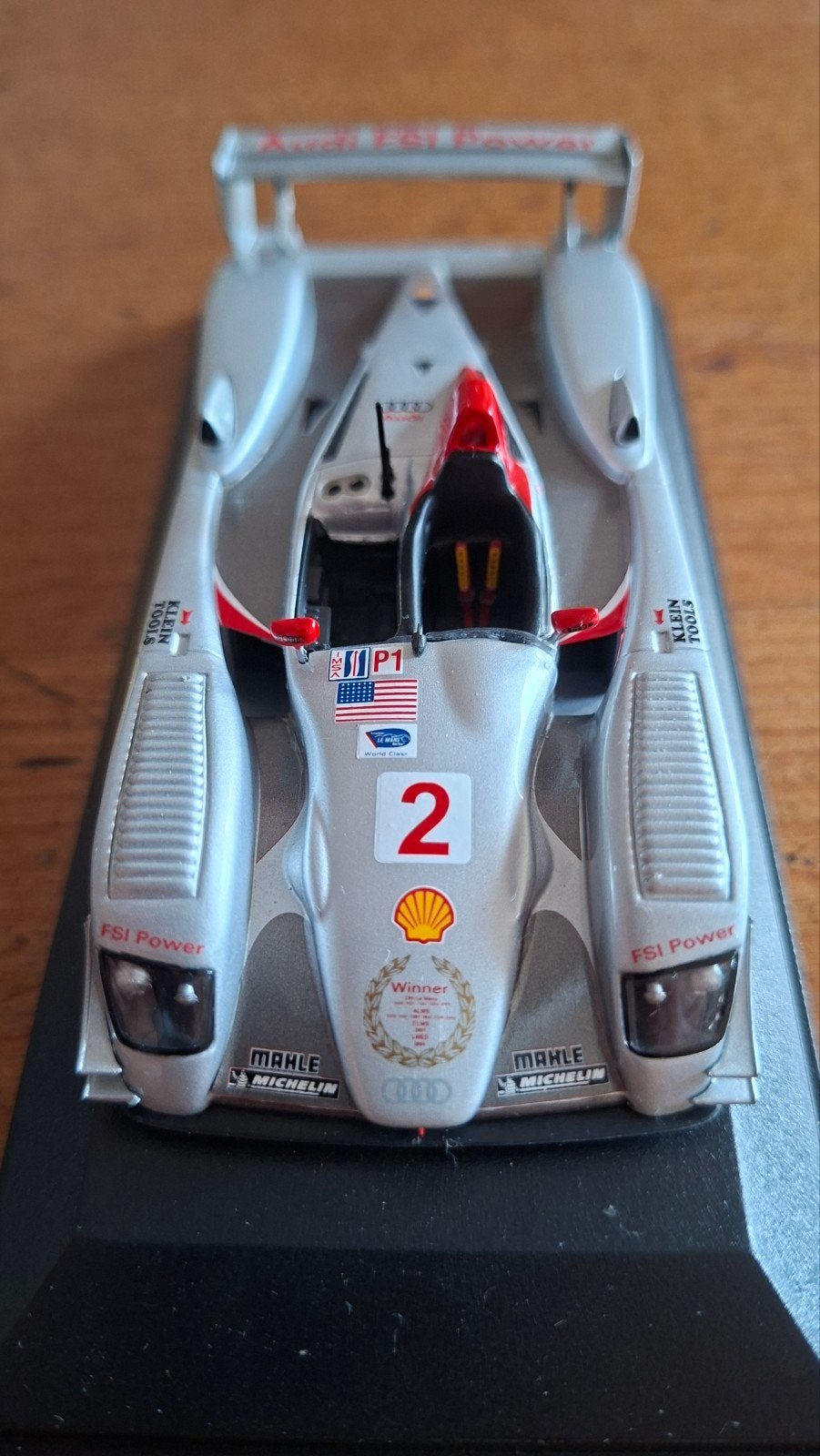 Audi R8 2006 winner New England GP 1:43 Minichamps nr 105, Ophalen of Verzenden, Zo goed als nieuw, Auto, MiniChamps