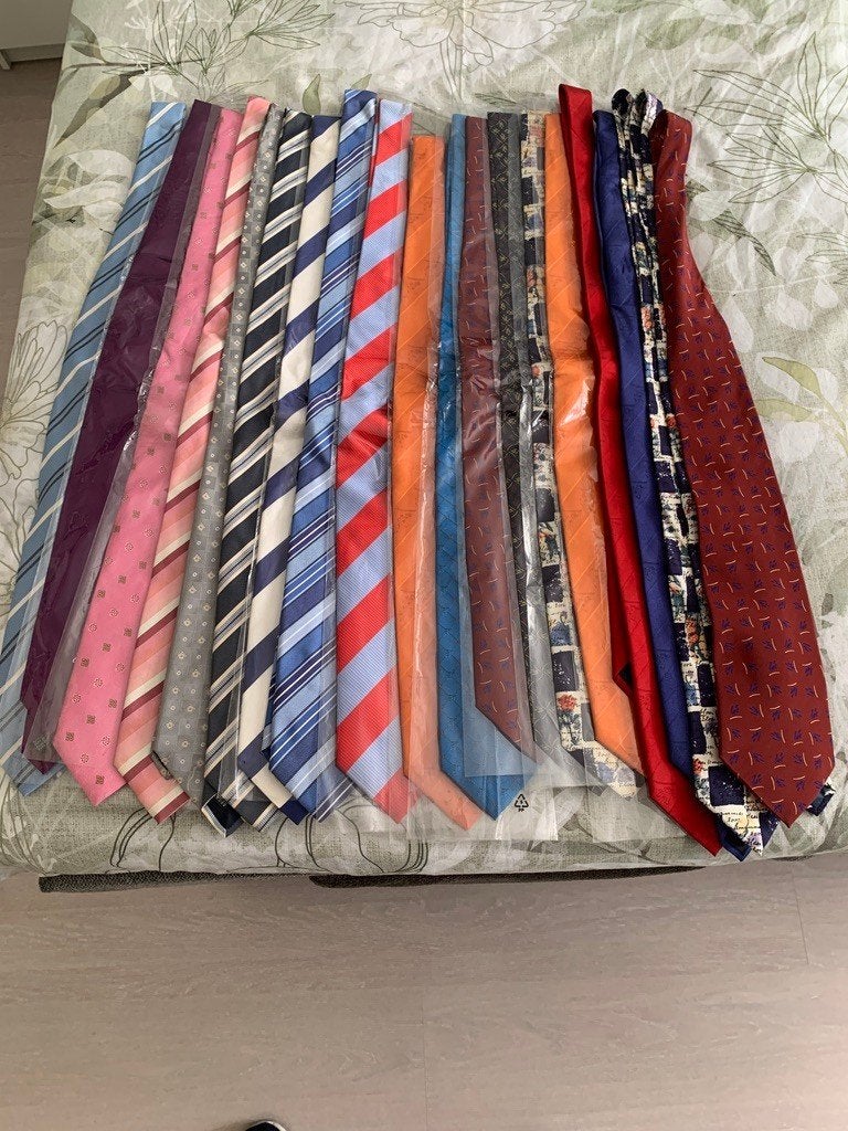 Stropdassen +/- 55 stuks, Ophalen, Overige kleuren, Diverse merken, Met patroon