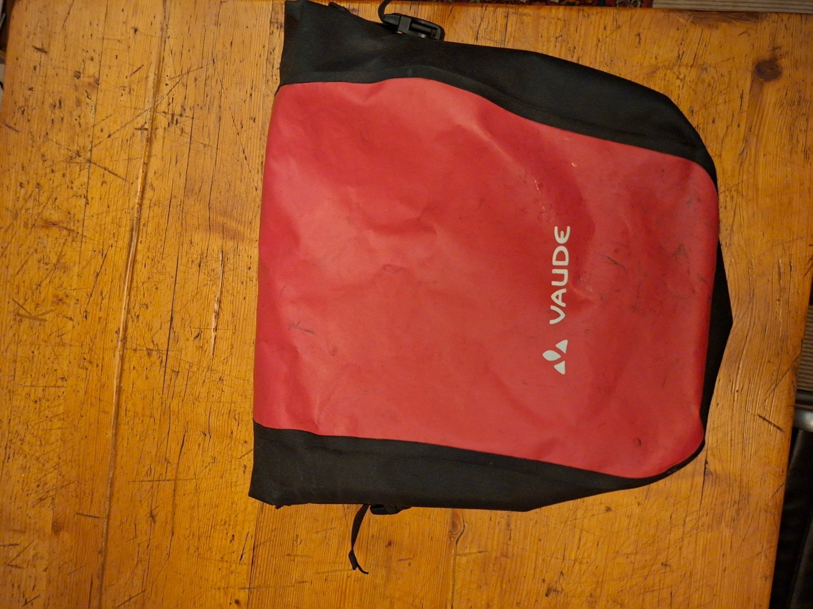 Vaude fietstas/pakketdrager tas - rood/zwart, Ophalen of Verzenden, Gebruikt, Vaude
