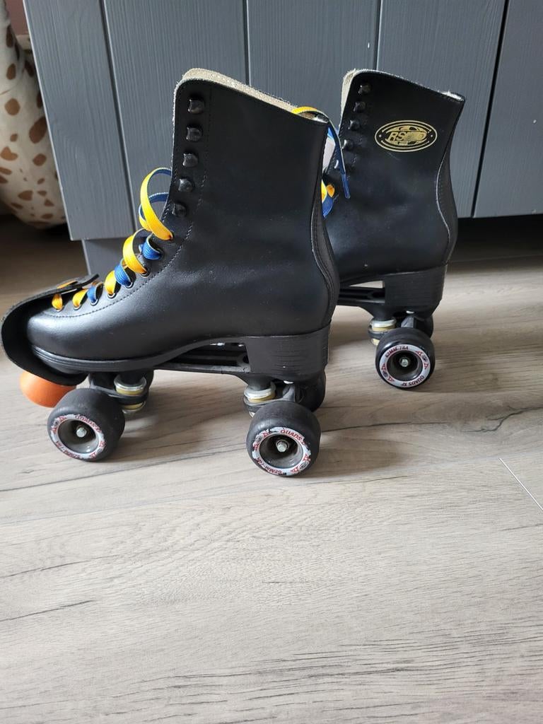 RSI leren rolschaatsen zwart maat 40, Sport en Fitness, Skeelers, Ophalen, Overige typen