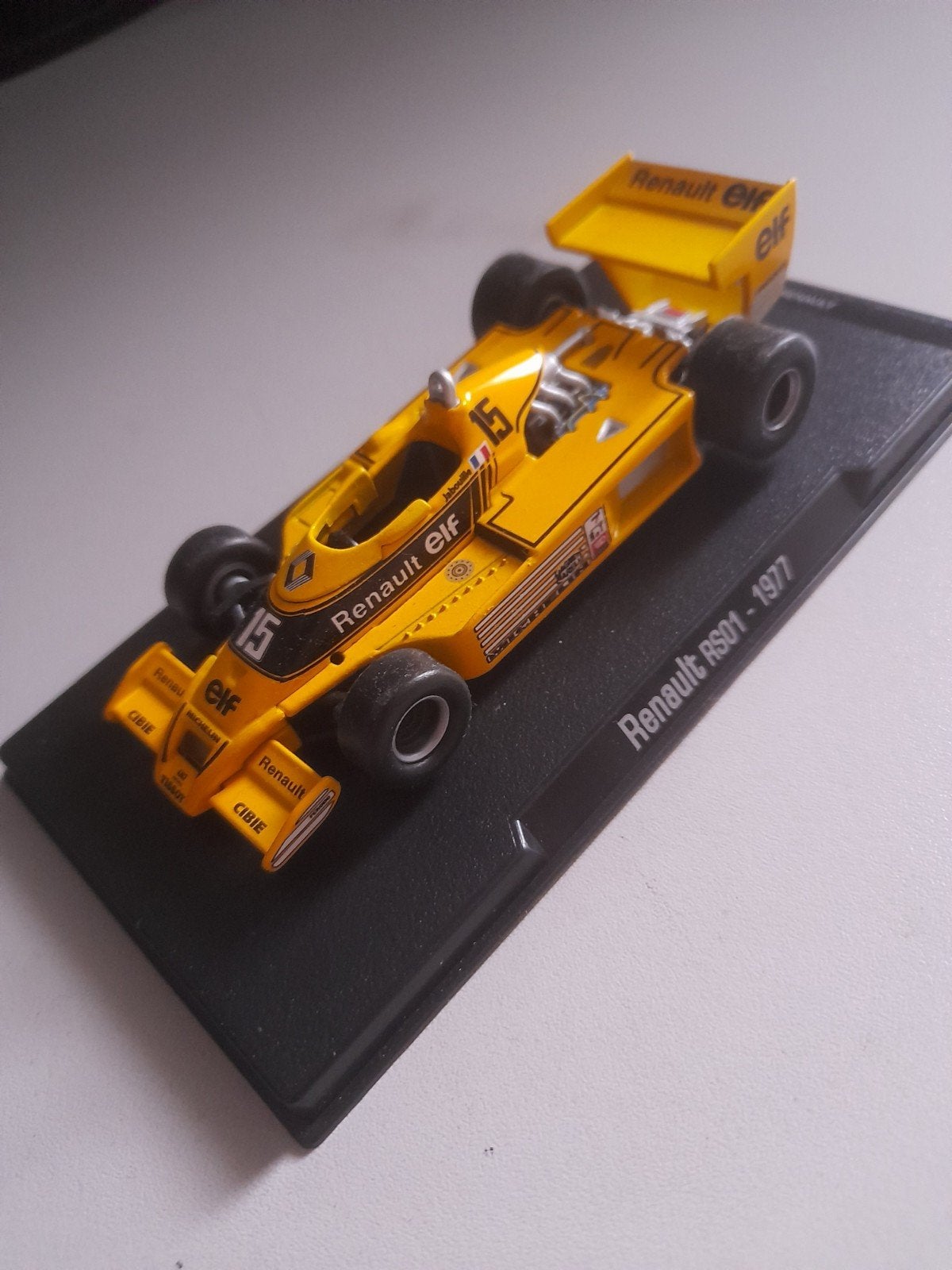F1 Renault RS01 1977, Hobby en Vrije tijd, Modelauto's | 1:43, Ophalen of Verzenden, Zo goed als nieuw, Auto, Overige merken