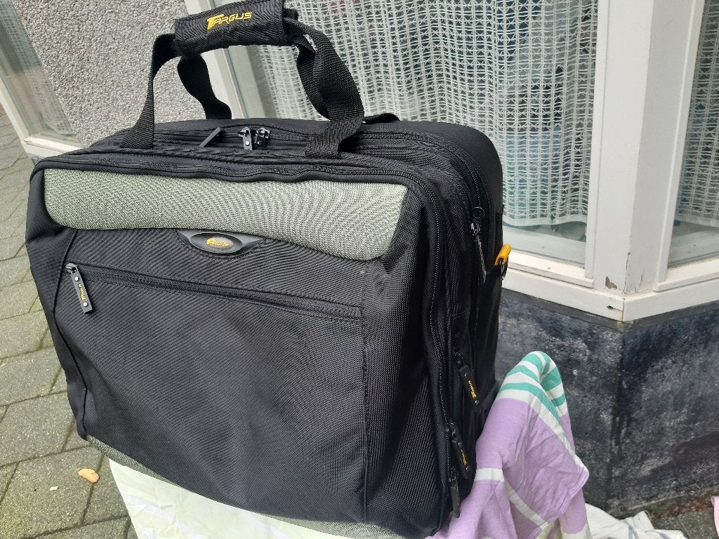 Targus Laptop trolleys, Executive, zwart, Minder dan 50 cm, Zo goed als nieuw, Zacht kunststof, 35 tot 45 cm