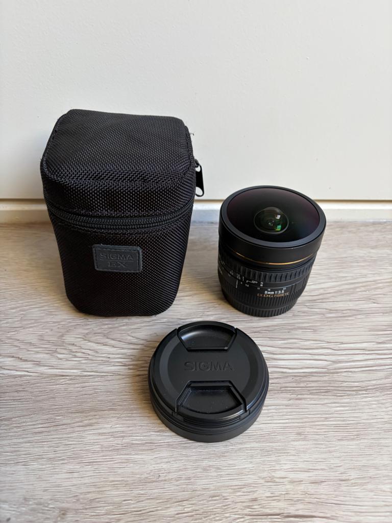 Sigma 8mm 1:3.5 EX DG Fisheye lens voor Canon, Ophalen of Verzenden, Zo goed als nieuw, Groothoek Fisheye-lens