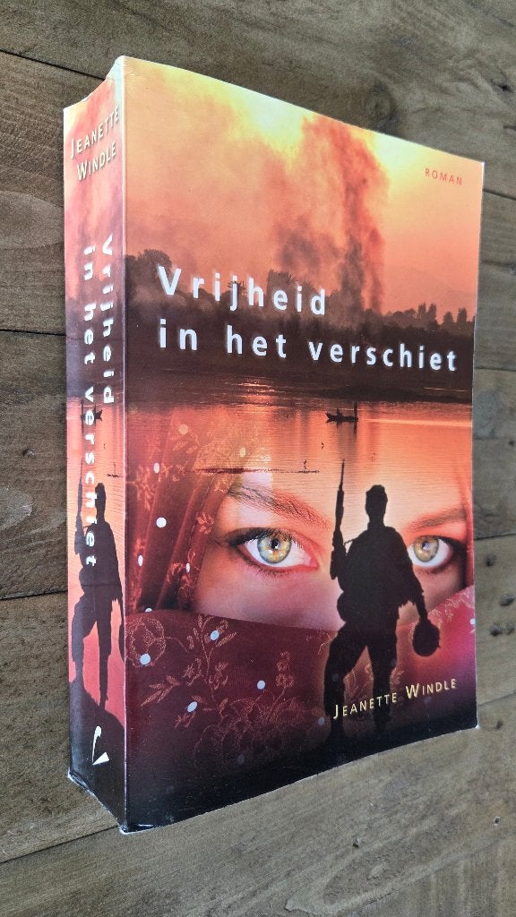 Vrijheid in het verschiet - Jeanette Windle (christelijke ro, Ophalen of Verzenden, Zo goed als nieuw