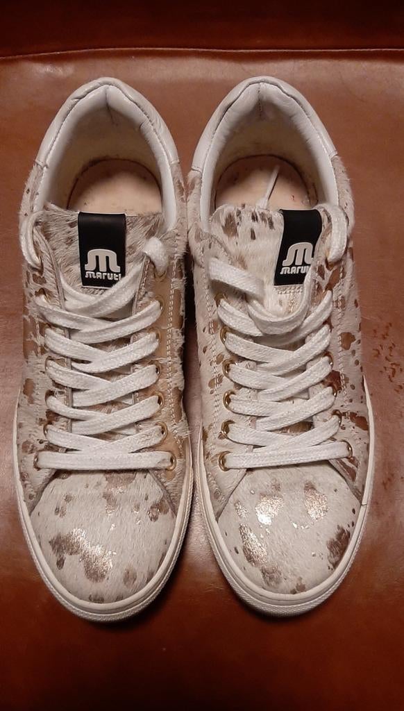 Maruti Sneakers - Beige/Goud met Haarstructuur, Beige, Ophalen of Verzenden, Maruti, Sneakers of Gympen