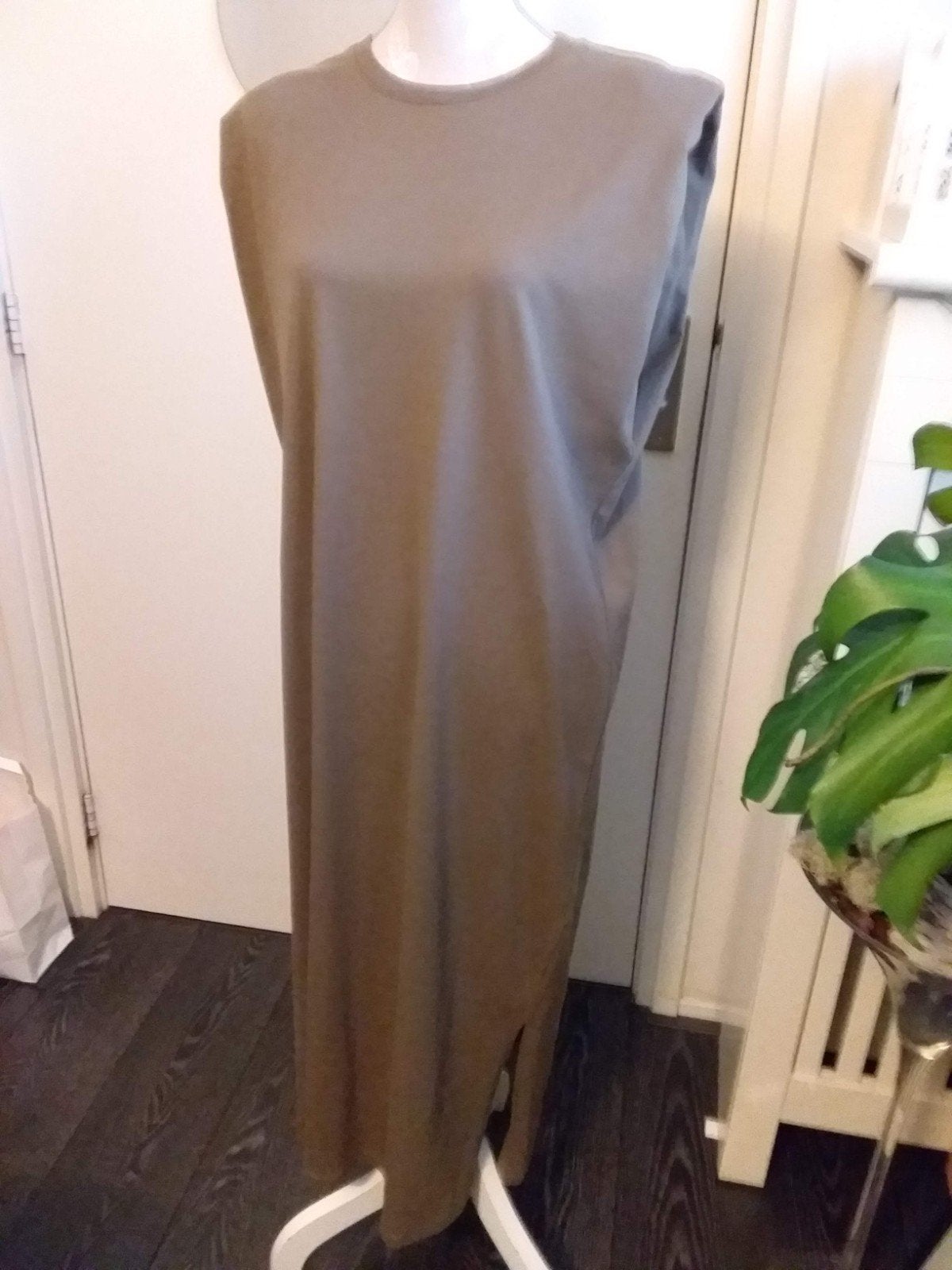 Eksept maxijurk. Nieuw. Maat xl, Zwart, Maat 46/48 (XL) of groter, Nieuw, Ophalen of Verzenden
