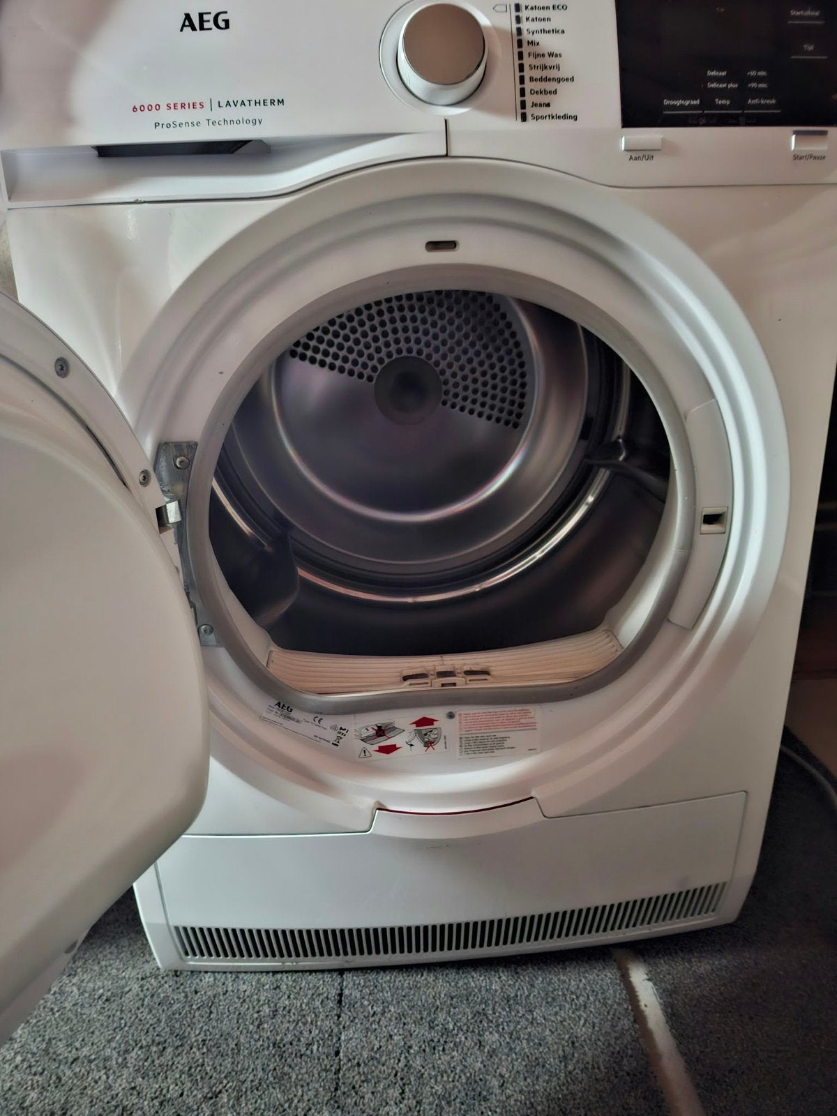 AEG Lavatherm 6000 Series Wasdroger - Zo goed als nieuw, Witgoed en Apparatuur, Ophalen of Verzenden, Zo goed als nieuw, Voorlader