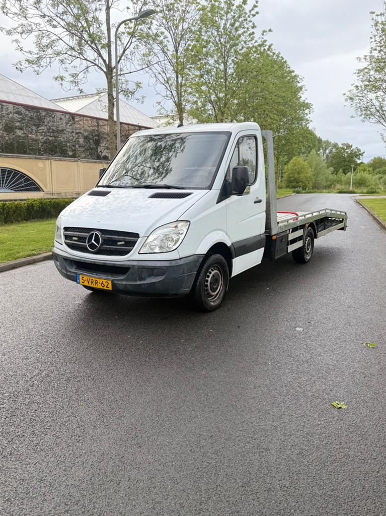 Mercedes-Benz 310 Oprijwagen/autotransport + Aanhangwagen, 95 pk, Diesel, Particulier, 2148 cc