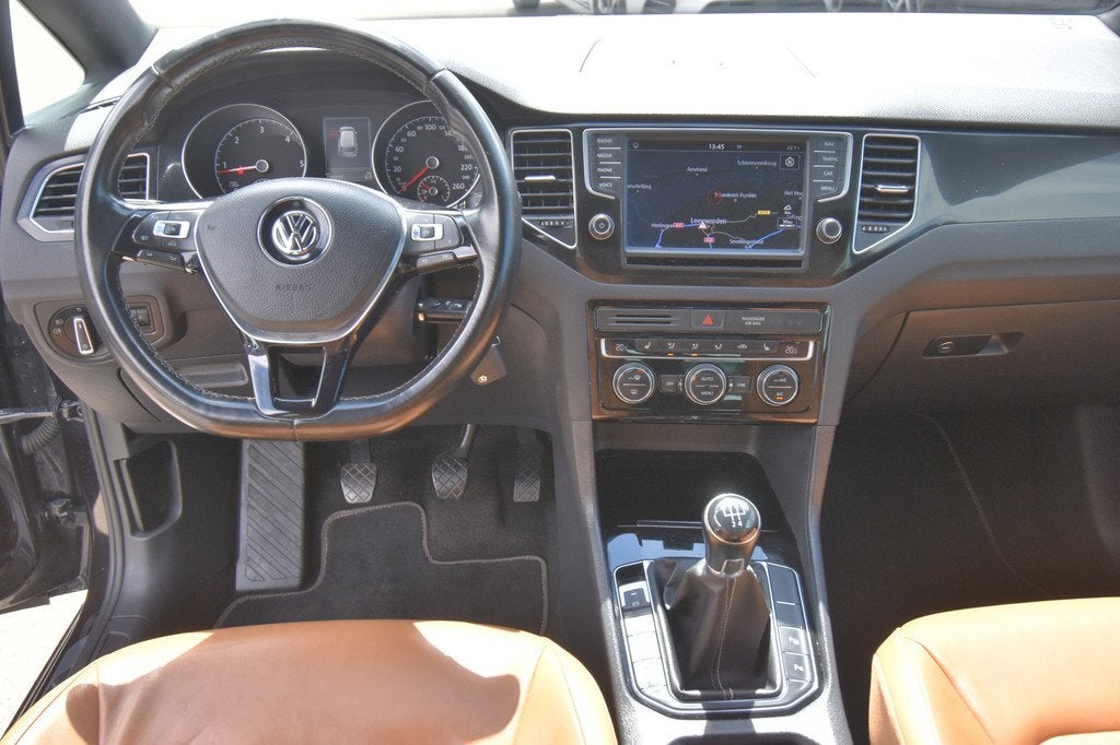 Volkswagen Golf Sportsvan 1.6 TDI Business Edition , TREKHAA, Auto's, Volkswagen, Gebruikt, Euro 6, 4 cilinders, Zwart