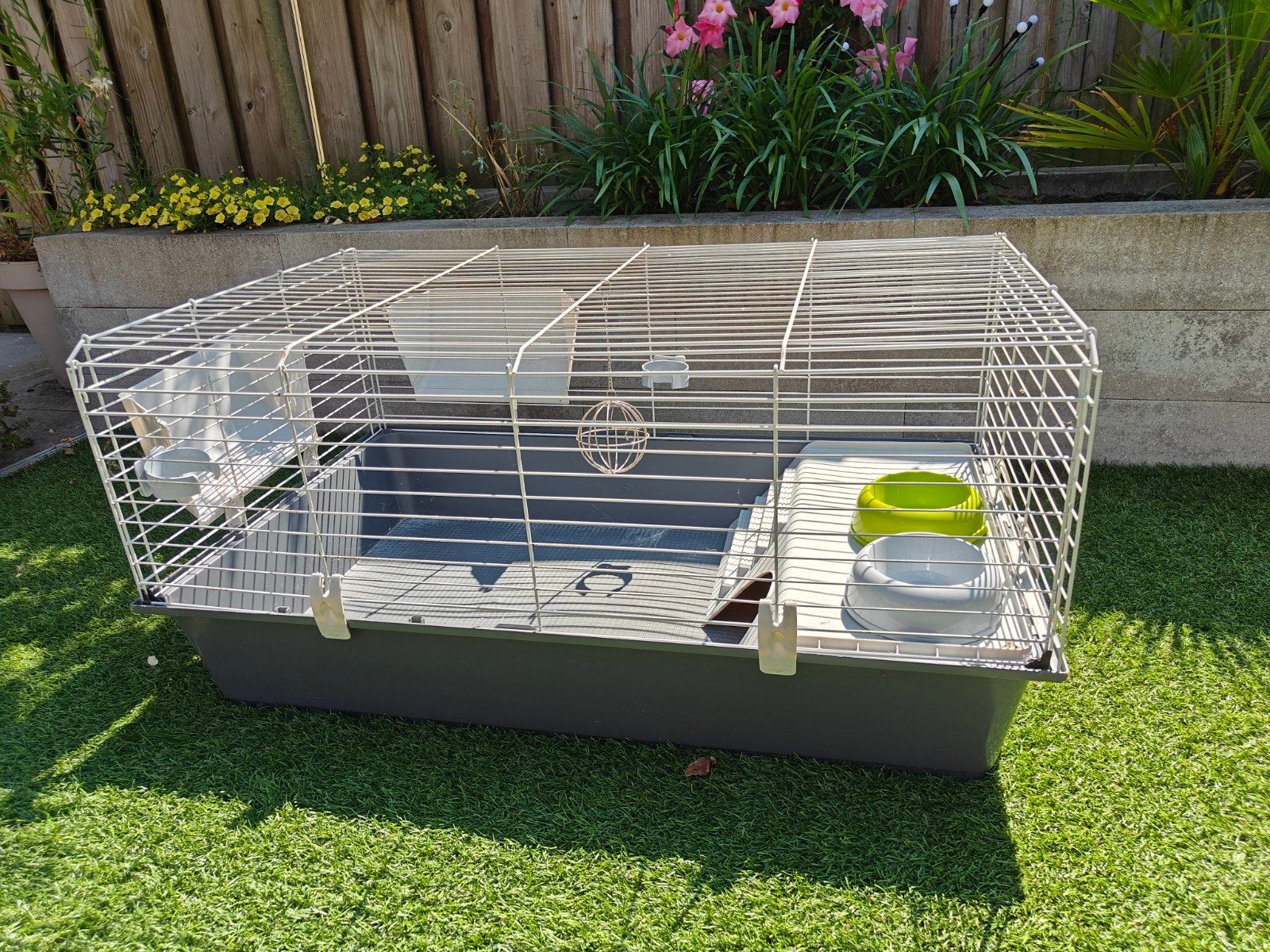 Cavia-/ konijnenhok met verdieping, Dieren en Toebehoren, Knaagdieren en Konijnen | Hokken en Kooien, Kooi, Konijn, Ophalen, Minder dan 60 cm