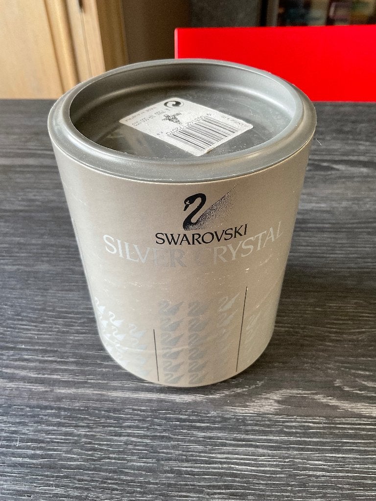 Swarovski beeldje zittende clown met kleur, Ophalen of Verzenden, Zo goed als nieuw, Figuurtje