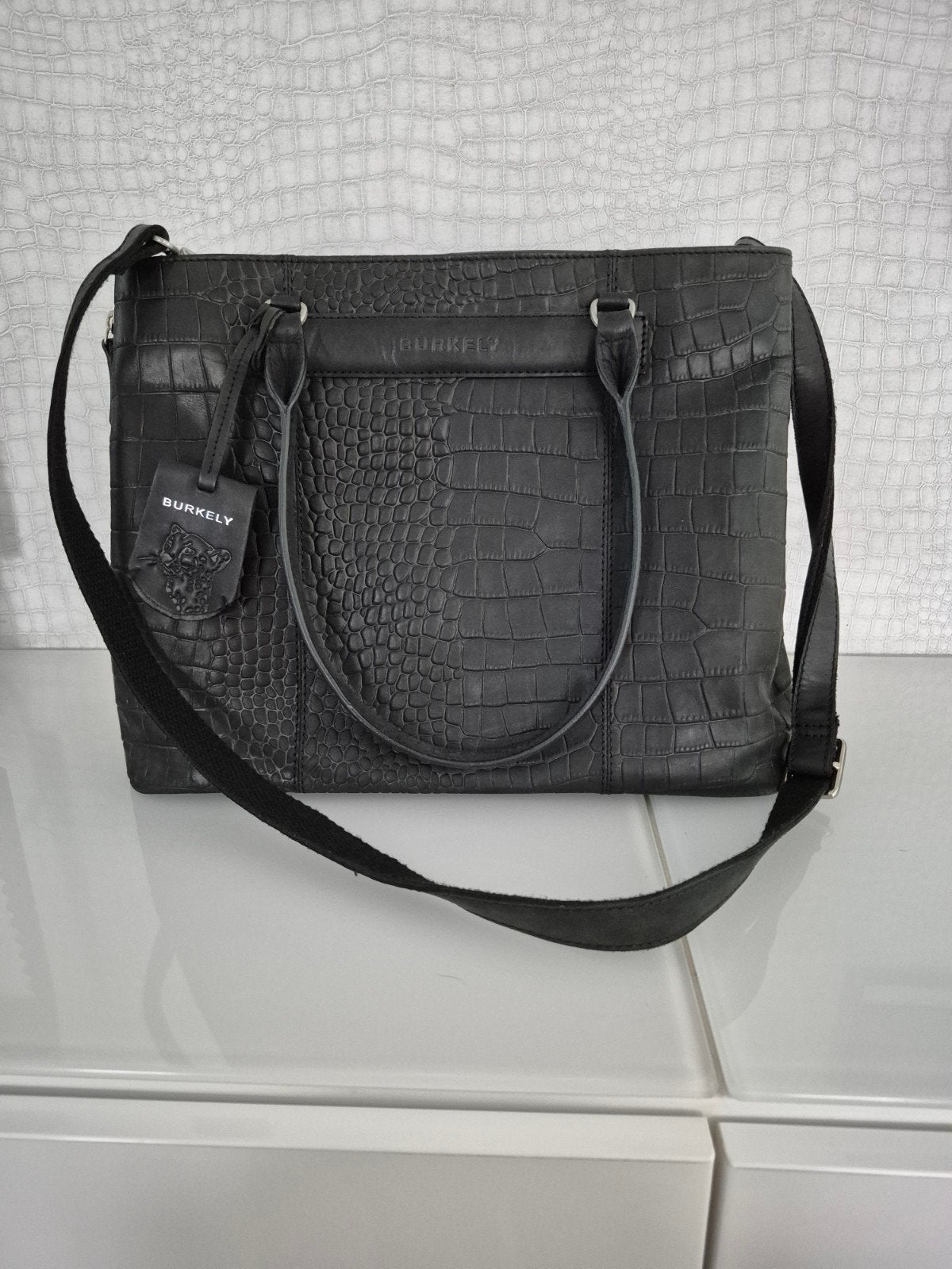 Burkely Leren Laptoptas 13.3 Inch Croco Zwart, Ophalen of Verzenden, Zo goed als nieuw, Zwart, Overige typen