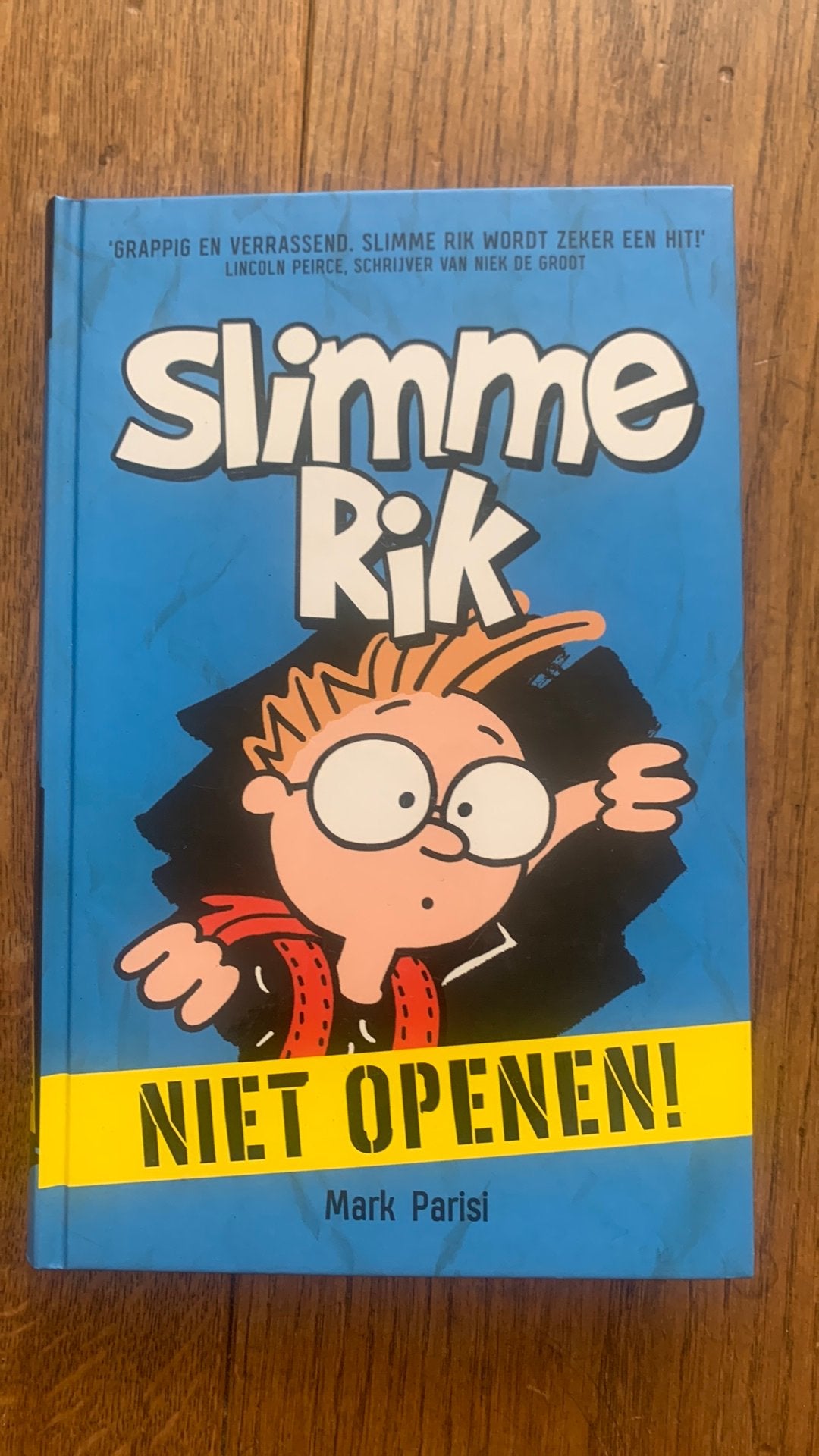Mark Parisi - Niet openen, Fictie algemeen, Ophalen of Verzenden, Zo goed als nieuw, Mark Parisi