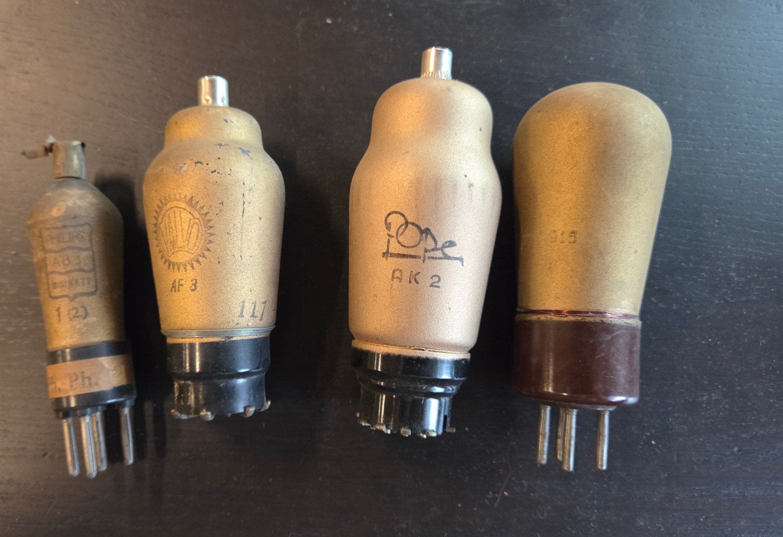 Vintage goudkleurige Radiobuizen: AB1, AF3, AK2, E428, Ophalen of Verzenden