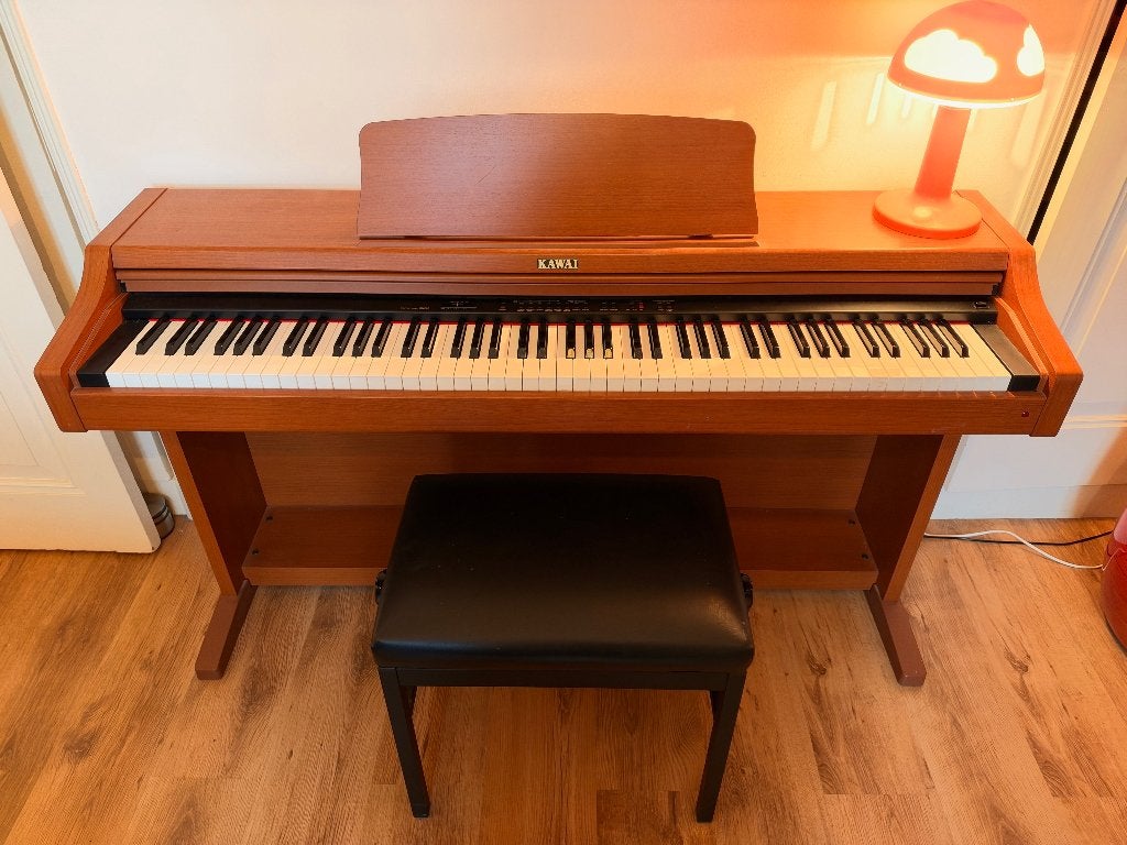 Kawai CN290 digitale piano, Ophalen, Gebruikt, Bruin, Digitaal