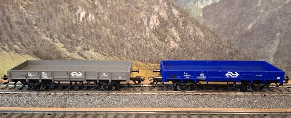 2 x Märklin NS Lageboord-Wagens (H0), Wisselstroom, Gebruikt, Wagon, Ophalen of Verzenden