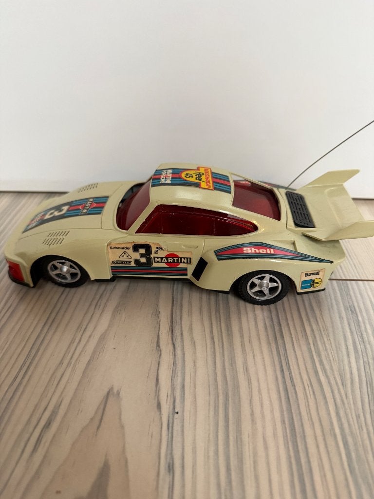 Tk: radio racer 88 Porsche 935 met afstandbediening, Antiek en Kunst, Ophalen of Verzenden