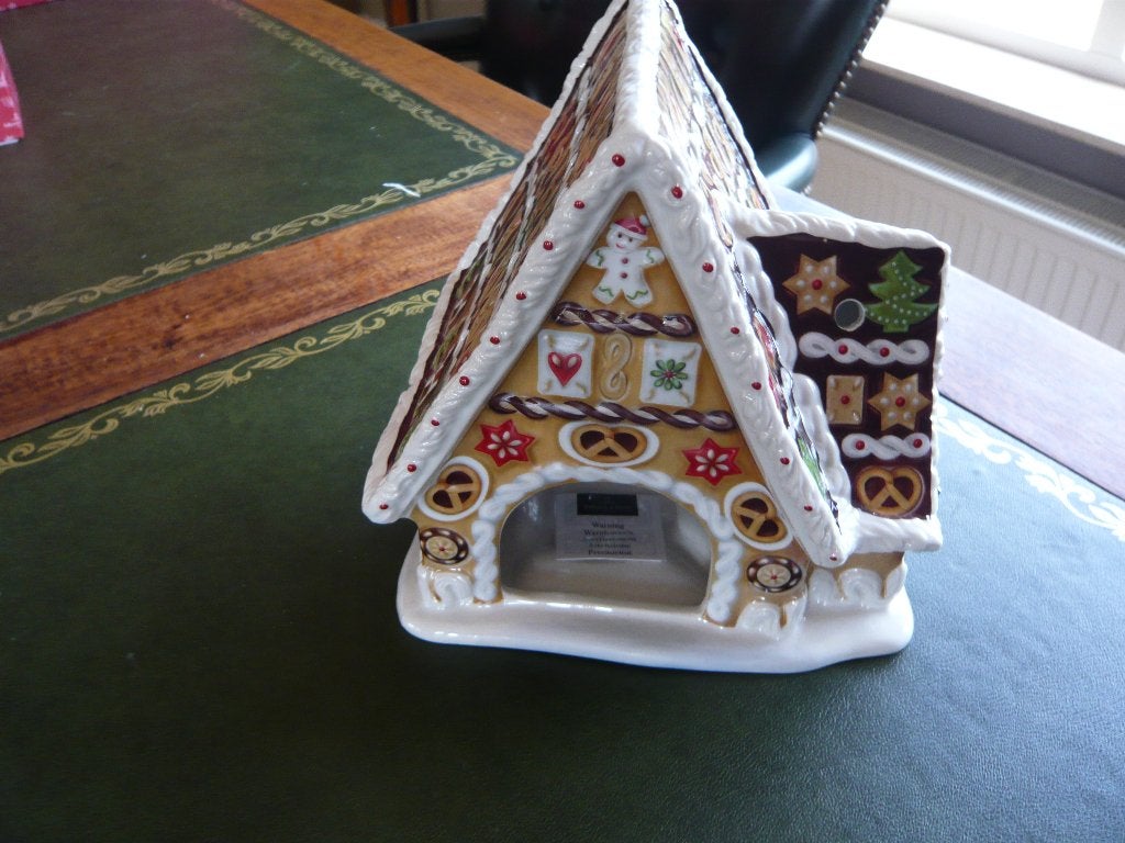 Villeroy & Boch Xmas Toys peperkoekhuis windlicht speeldoos, Ophalen of Verzenden, Nieuw