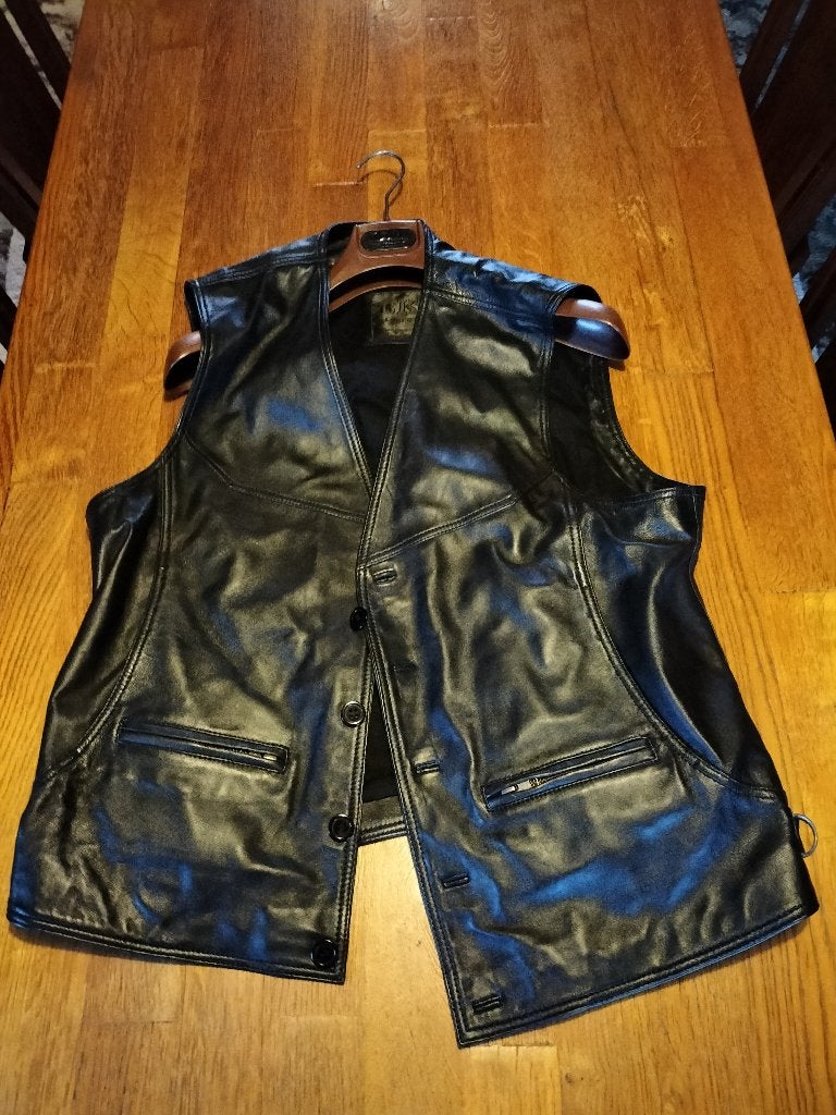 NIEUW LEREN VEST MERK BK-LEDER MAAT L/XL !, Maat 52/54 (L), Verzenden, Zwart, Nieuw