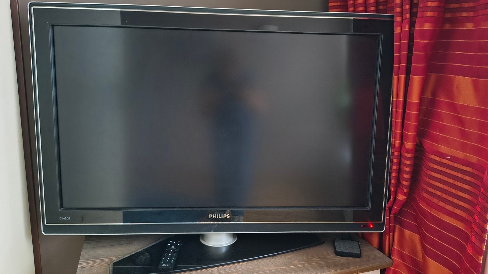 Philips CINEOS LCD TV Ambilight- Goede staat, Ophalen, Philips, Gebruikt, 50 Hz