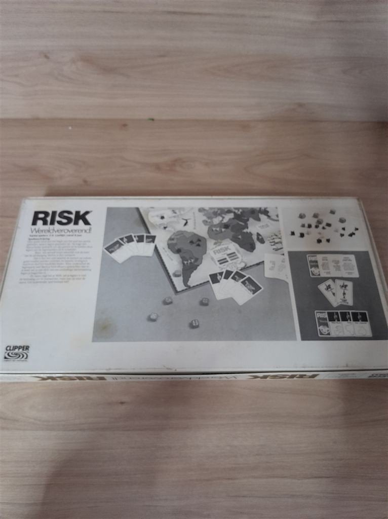 Risk Witte doos - parker - s5073, Hobby en Vrije tijd, Gezelschapsspellen | Bordspellen, Verzenden, Zo goed als nieuw