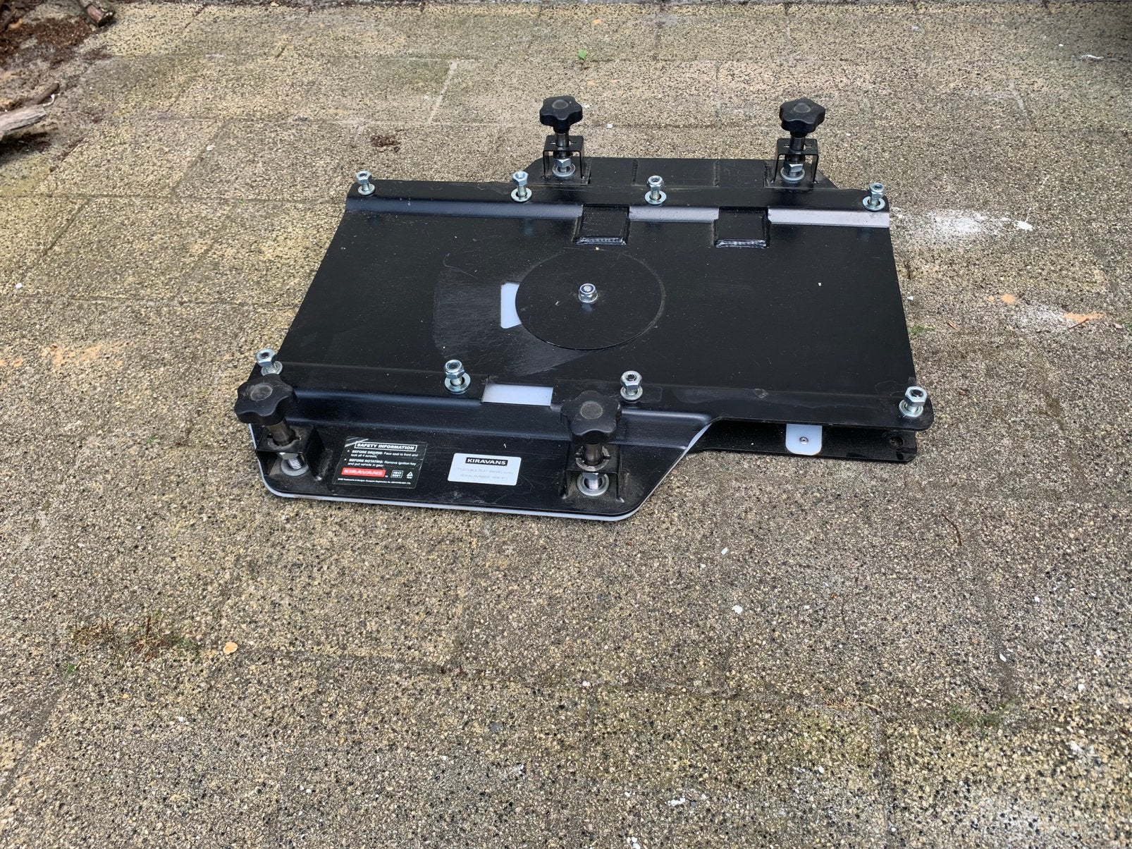 Kiravans Swivelbase draaiplateau voor T5 of T6, Auto-onderdelen, Ophalen, Gebruikt, Volkswagen