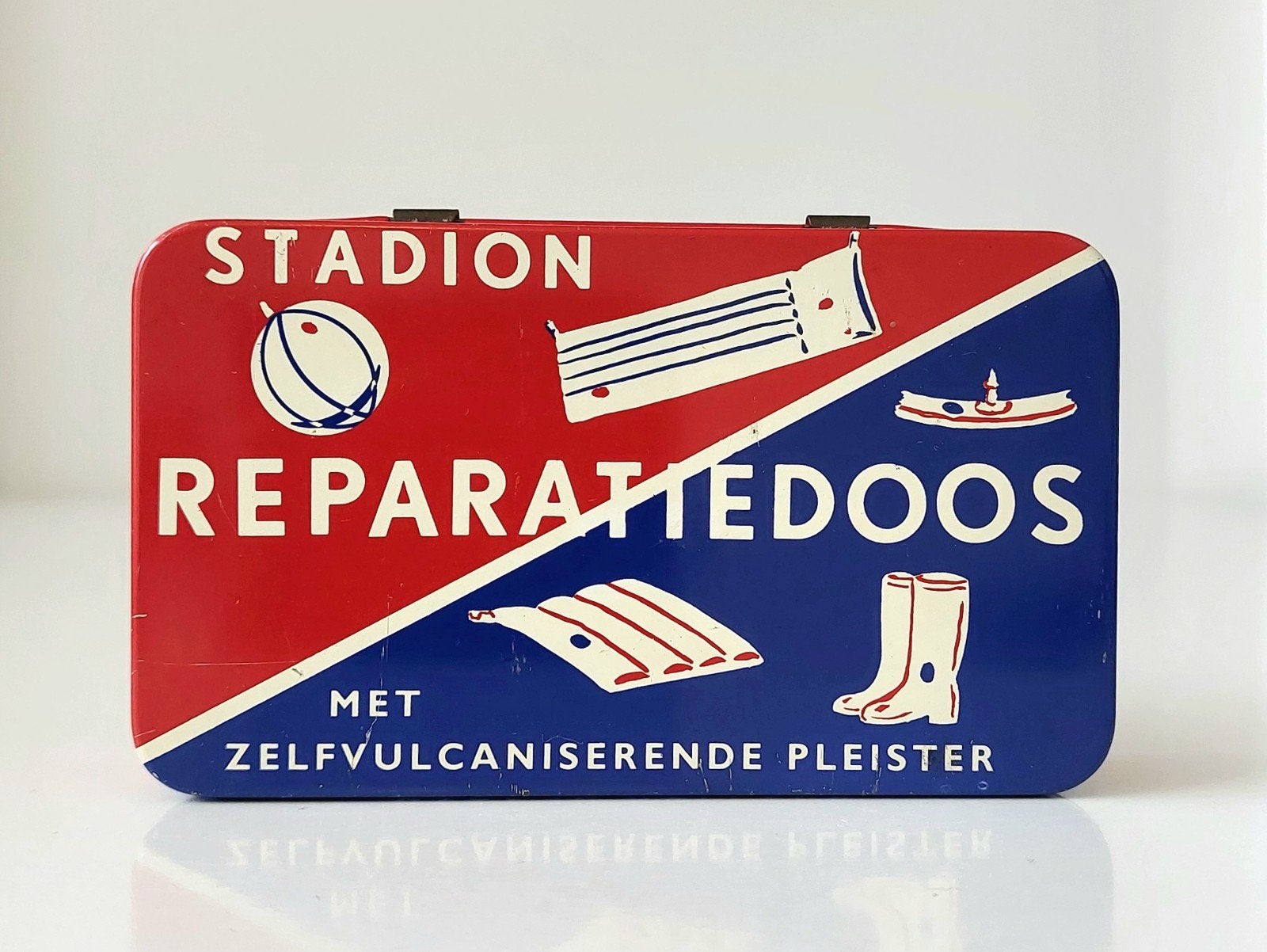 Oud Stadion Reparatiedoosje Blikje Bandenplak Blikje, Ophalen of Verzenden, Gebruikt, Overige
