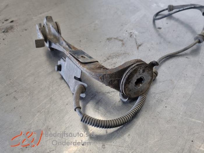 Steun (diversen) van een Renault Trafic, Auto-onderdelen, Gebruikt, -, Renault, -